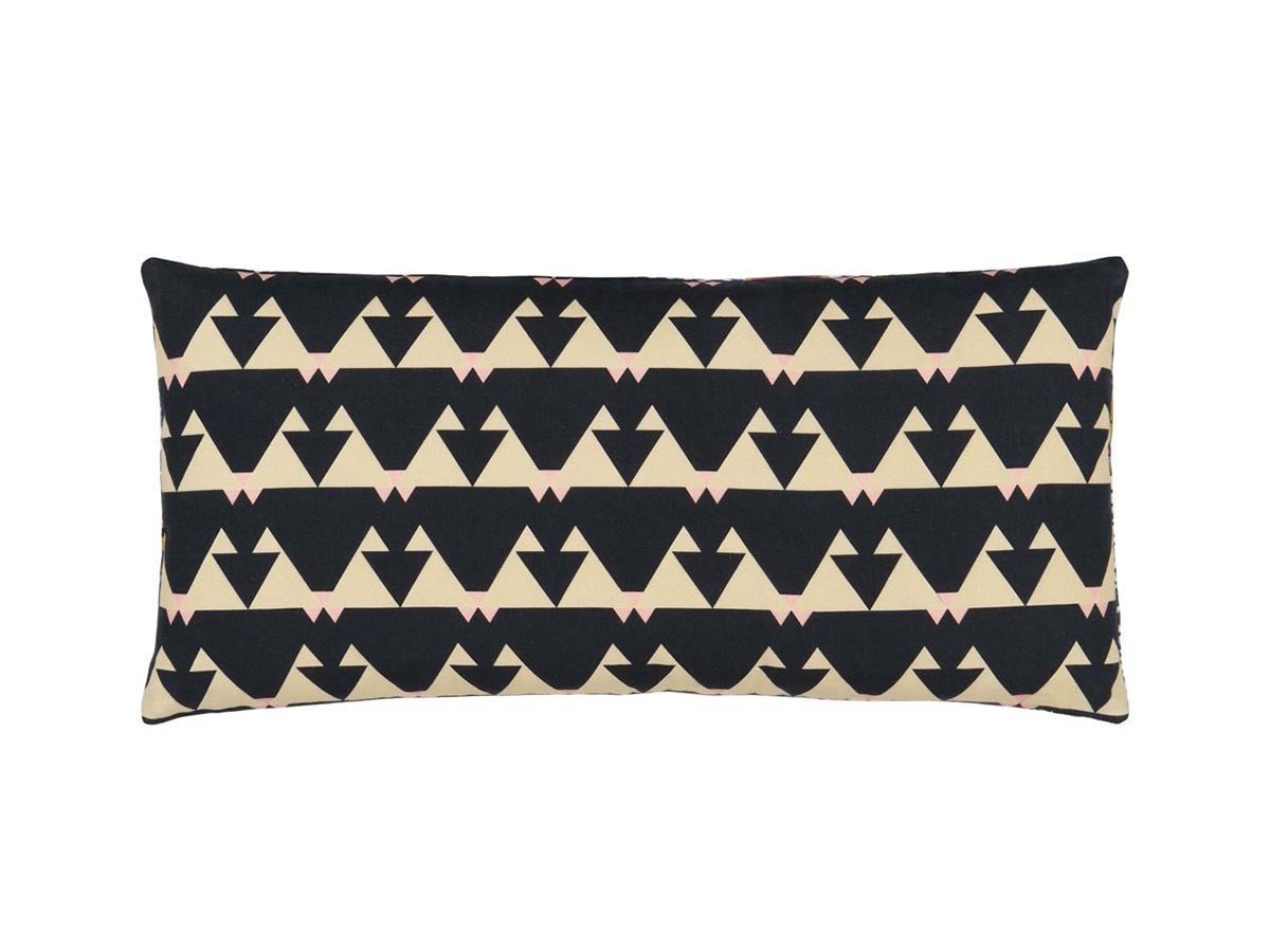 【デザイナーズ ギルド/DESIGNERS GUILD / GOODS】のChristian Lacroix Reine d Arles Multicolore Cushion / クリスチャンラクロワ レーヌ ダルル ムルチチコロール クッション 60 × 30cm インテリア・キッズ・メンズ・レディースファッション・服の通販 founy(ファニー) 送料無料 Free Shipping クッション Cushion, Throw Pillow グラフィック Graphic, Graphic Design サテン Satin, Glossy Fabric パターン Pattern, Design Print ファブリック Fabric, Textile フェザー Feather, Feather Detail フラワー Flower, Floral プリント Print, Printed Pattern ホーム・キャンプ・アウトドア・お取り寄せ Home Living / Home & Lifestyle / Camping Gear / Outdoor Camping 家具・インテリア Home Furniture & Interior. Stylish & Functional Living Spaces その他 インテリア雑貨、家具 Home Decor & Furniture Extras |ID: prp329100004025346 ipo3291000000035326250