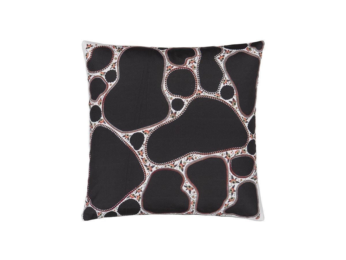 【デザイナーズ ギルド/DESIGNERS GUILD / GOODS】のChristian Lacroix Lemon Pebbles Citron Cushion / クリスチャンラクロワ レモン ペブル シトロン クッション 50 × 50cm インテリア・キッズ・メンズ・レディースファッション・服の通販 founy(ファニー) 送料無料 Free Shipping クッション Cushion, Throw Pillow グラフィック Graphic, Graphic Design ファブリック Fabric, Textile フェザー Feather, Feather Detail モチーフ Motif, Design Theme ホーム・キャンプ・アウトドア・お取り寄せ Home Living / Home & Lifestyle / Camping Gear / Outdoor Camping 家具・インテリア Home Furniture & Interior. Stylish & Functional Living Spaces その他 インテリア雑貨、家具 Home Decor & Furniture Extras |ID: prp329100004025348 ipo3291000000035326259