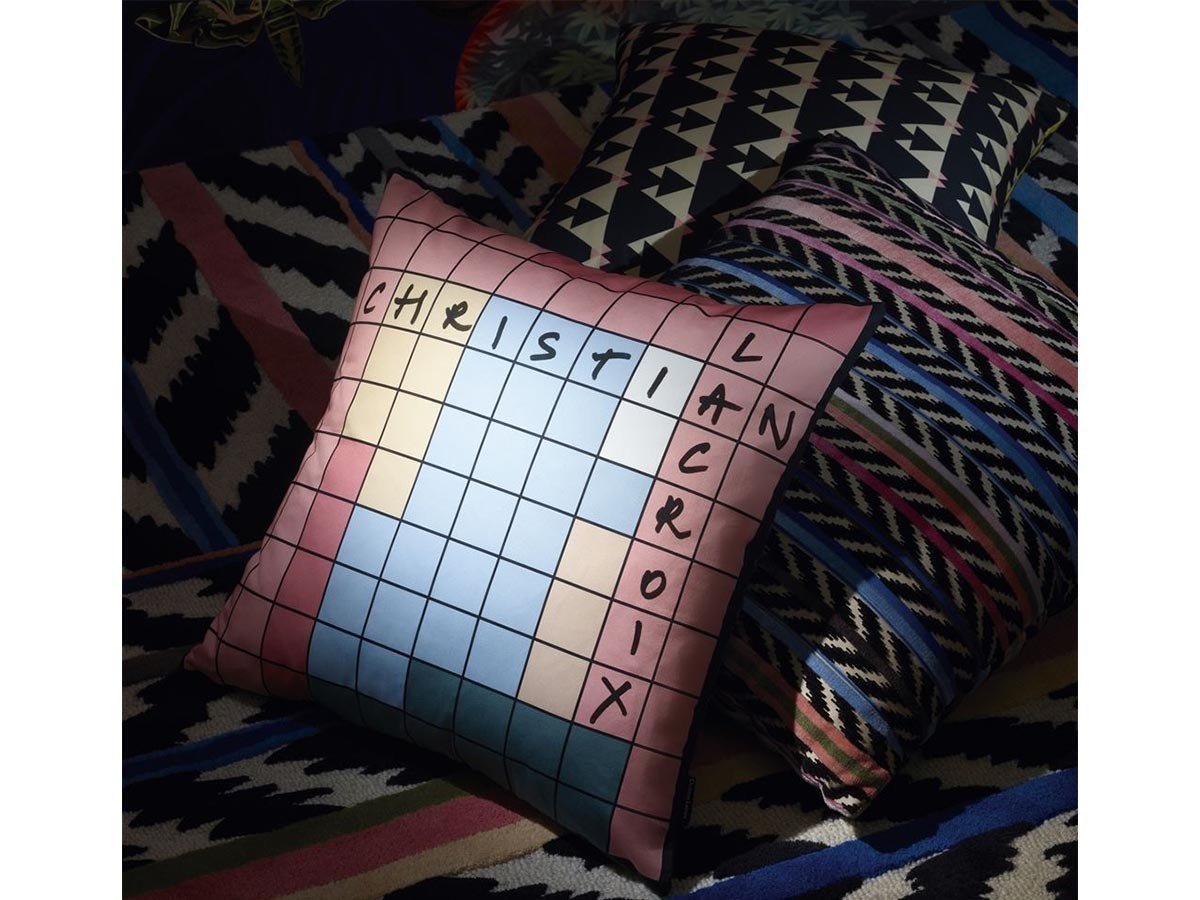 【デザイナーズ ギルド/DESIGNERS GUILD / GOODS】のChristian Lacroix Gems Mix Agate Cushion / クリスチャンラクロワ ジェムズミックス アガット クッション 50 × 50cm 人気、トレンドファッション・服の通販 founy(ファニー) 　送料無料　Free Shipping　クッション　Cushion　サテン　Satin　ファブリック　Fabric　フェザー　Feather　プリント　Print　ホーム・キャンプ・アウトドア・お取り寄せ　Home,Garden,Outdoor,Camping Gear　家具・インテリア　Home Furniture & Interior. Stylish & Functional Living Spaces　その他 インテリア雑貨、家具　Furniture, Interior, Others　other-3|ID: prp329100004025352 ipo3291000000031475475