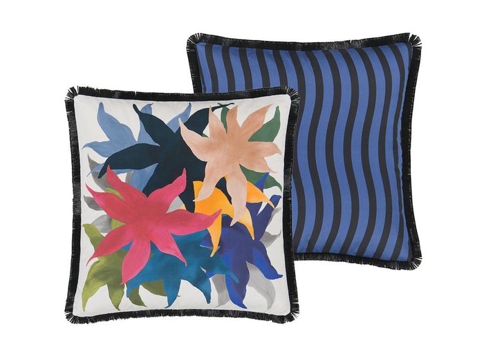 【デザイナーズ ギルド/DESIGNERS GUILD / GOODS】のChristian Lacroix Iris des Marais Craie Cushion / クリスチャンラクロワ イリスデマレ クレ クッション 55 × 55cm インテリア・キッズ・メンズ・レディースファッション・服の通販 founy(ファニー) https://founy.com/ クッション Cushion サテン Satin ファブリック Fabric フェザー Feather フランス France プリント Print モチーフ Motif ラフィア Raffia 送料無料 Free Shipping ホーム・キャンプ・アウトドア・お取り寄せ Home,Garden,Outdoor,Camping Gear 家具・インテリア Furniture その他 インテリア雑貨、家具 Furniture, Interior, Others |ID: prp329100004025358 ipo3291000000026717229