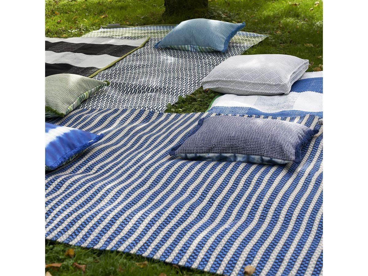 【デザイナーズ ギルド/DESIGNERS GUILD / GOODS】のMuara Outdoor Rug / ムアラ アウトドアラグ(コバルト) 人気、トレンドファッション・服の通販 founy(ファニー) 　送料無料　Free Shipping　ストライプ　Stripe　パターン　Pattern　ヴィンテージ　Vintage　ホーム・キャンプ・アウトドア・お取り寄せ　Home,Garden,Outdoor,Camping Gear　家具・インテリア　Home Furniture & Interior. Stylish & Functional Living Spaces　その他 インテリア雑貨、家具　Furniture, Interior, Others　other-3|ID: prp329100004025364 ipo3291000000031475522