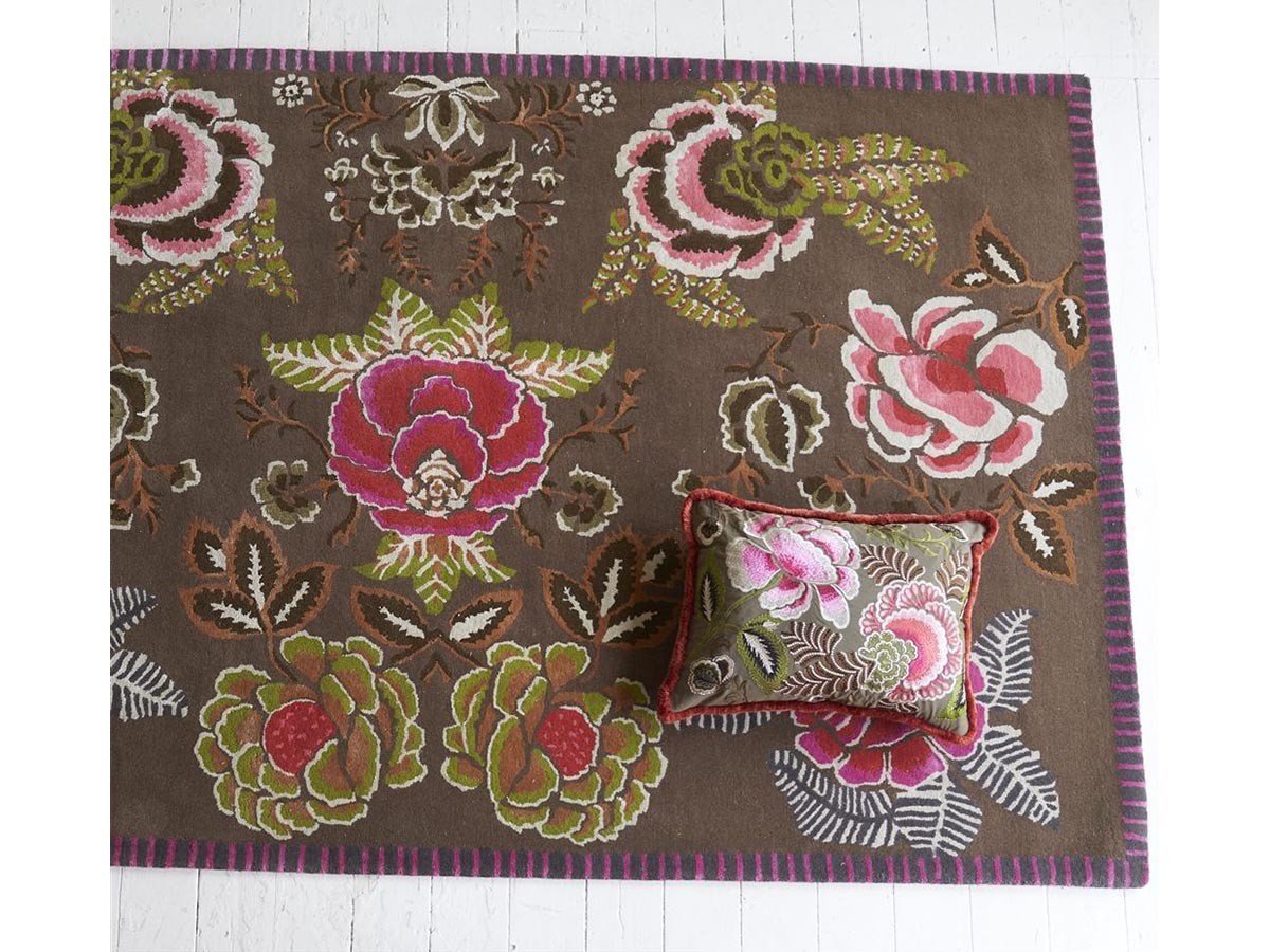 【デザイナーズ ギルド/DESIGNERS GUILD / GOODS】のRose de Damas Rug / ローズ ド ダマス ラグ(クランベリー) 人気、トレンドファッション・服の通販 founy(ファニー) 　クラシック　Classic　グラフィック　Graphic　ストライプ　Stripe　パターン　Pattern　ローズ　Rose　ホーム・キャンプ・アウトドア・お取り寄せ　Home,Garden,Outdoor,Camping Gear　家具・インテリア　Home Furniture & Interior. Stylish & Functional Living Spaces　その他 インテリア雑貨、家具　Furniture, Interior, Others　other-3|ID: prp329100004025373 ipo3291000000031475548