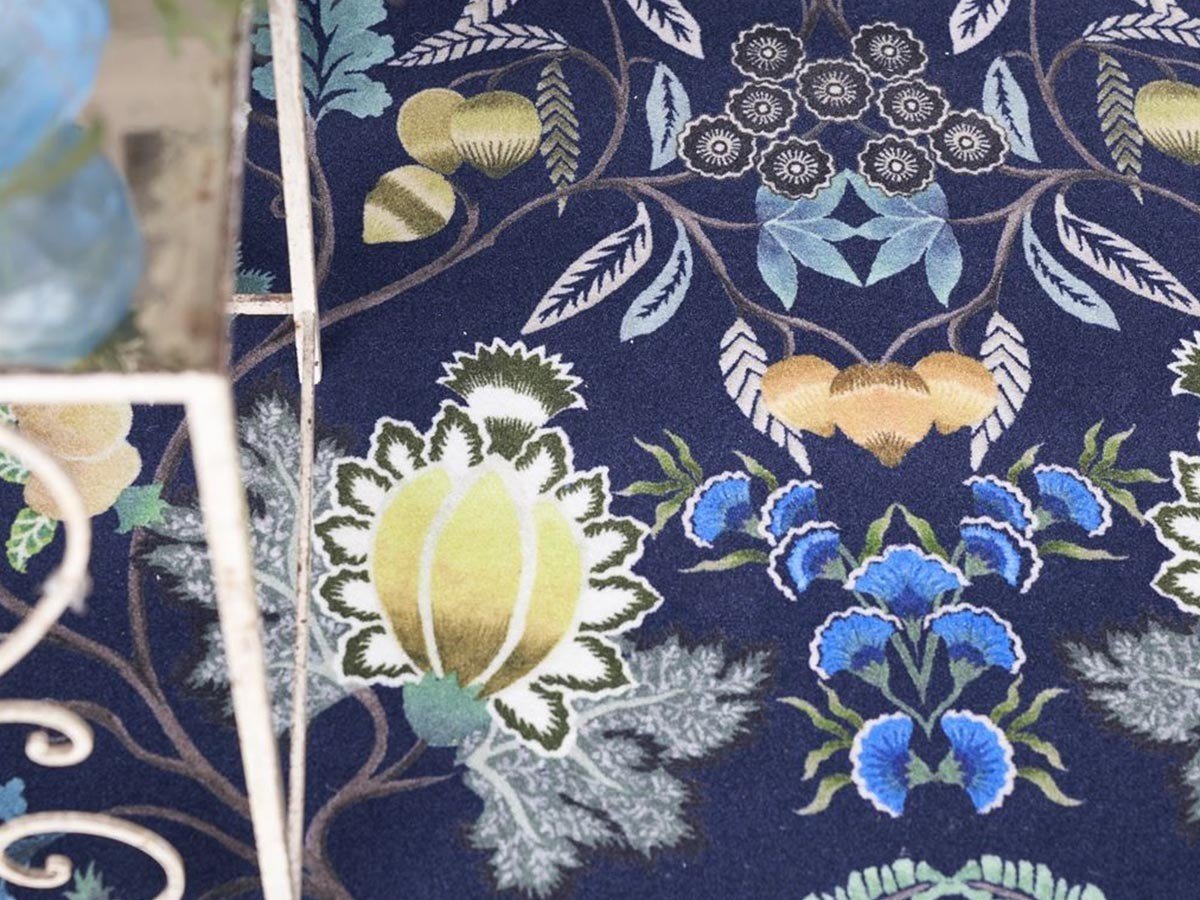 【デザイナーズ ギルド/DESIGNERS GUILD / GOODS】のBrocart Decoratif Rug / ブロケード デコラティヴ ラグ(インディゴ) 人気、トレンドファッション・服の通販 founy(ファニー) 　送料無料　Free Shipping　インディゴ　Indigo　パターン　Pattern　フェルト　Felt　プリント　Print　ホーム・キャンプ・アウトドア・お取り寄せ　Home,Garden,Outdoor,Camping Gear　家具・インテリア　Home Furniture & Interior. Stylish & Functional Living Spaces　その他 インテリア雑貨、家具　Furniture, Interior, Others　other-5|ID: prp329100004025374 ipo3291000000031475554