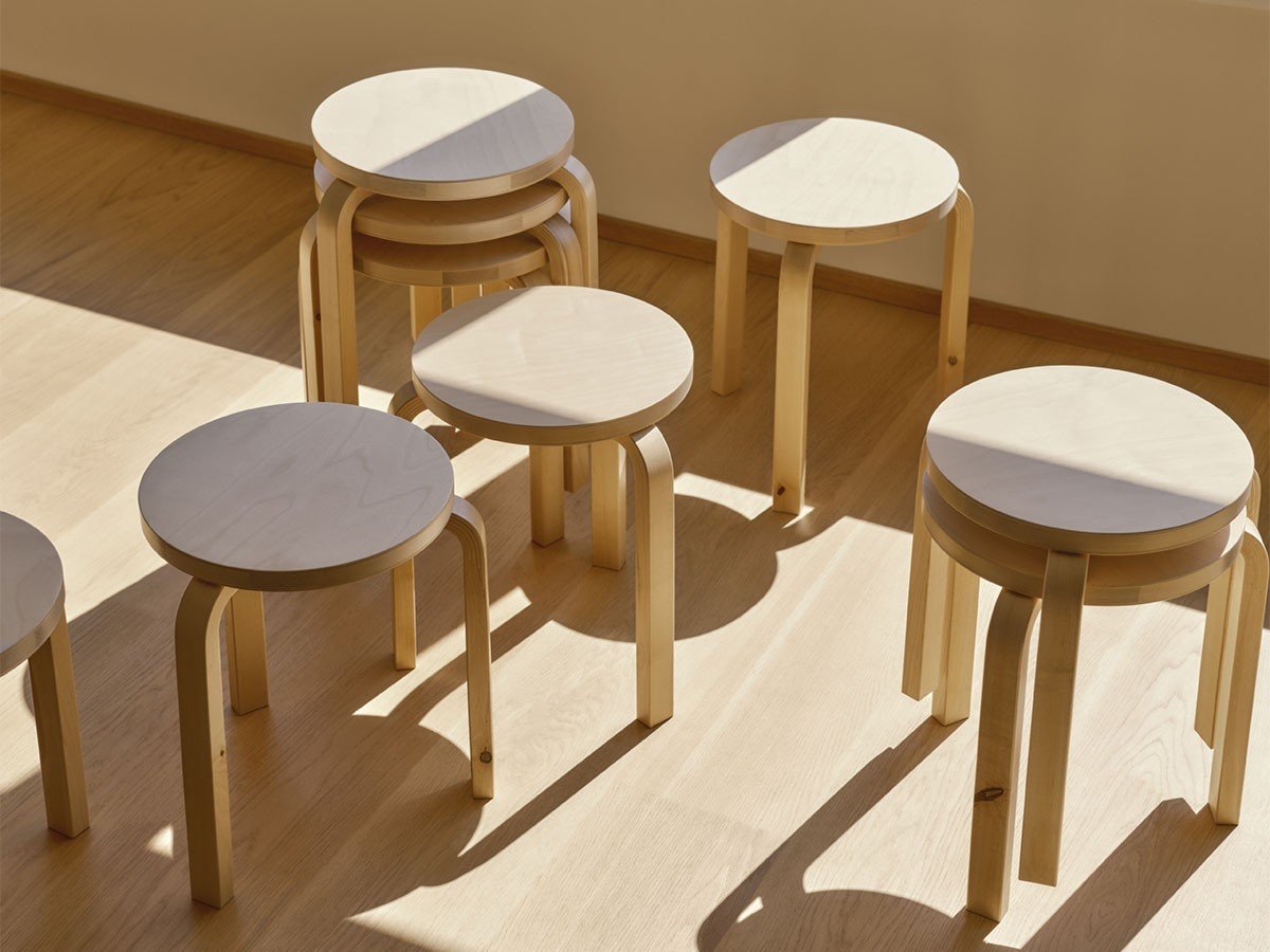 【アルテック/artek / GOODS】のSTOOL E60 WILD BIRCH / スツール E60 ワイルドバーチ インテリア・キッズ・メンズ・レディースファッション・服の通販 founy(ファニー) 　イタリア　Italy　フラット　Flat　送料無料　Free Shipping　ホーム・キャンプ・アウトドア・お取り寄せ　Home,Garden,Outdoor,Camping Gear　家具・インテリア　Furniture　チェア・椅子　Chair　スツール　Stool　参考イメージ|ID: prp329100004032551 ipo3291000000026799544