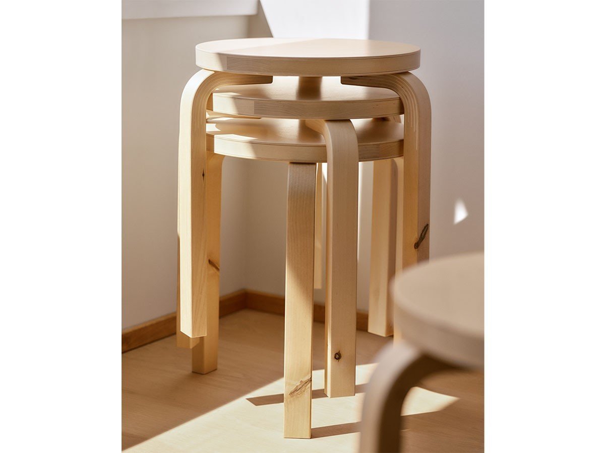 【アルテック/artek / GOODS】のSTOOL E60 WILD BIRCH / スツール E60 ワイルドバーチ インテリア・キッズ・メンズ・レディースファッション・服の通販 founy(ファニー) 　イタリア　Italy　フラット　Flat　送料無料　Free Shipping　ホーム・キャンプ・アウトドア・お取り寄せ　Home,Garden,Outdoor,Camping Gear　家具・インテリア　Furniture　チェア・椅子　Chair　スツール　Stool　参考イメージ|ID: prp329100004032551 ipo3291000000026799547