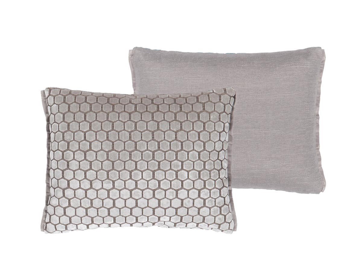 【デザイナーズ ギルド/DESIGNERS GUILD / GOODS】のJabot Cushion / ジャボ クッション 40 × 30cm 人気、トレンドファッション・服の通販 founy(ファニー) 　送料無料　Free Shipping　クッション　Cushion　パイピング　Piping　パターン　Pattern　フェザー　Feather　ベーシック　Basic　ホーム・キャンプ・アウトドア・お取り寄せ　Home,Garden,Outdoor,Camping Gear　家具・インテリア　Home Furniture & Interior. Stylish & Functional Living Spaces　その他 インテリア雑貨、家具　Furniture, Interior, Others　other-4|ID: prp329100004032562 ipo3291000000031475103