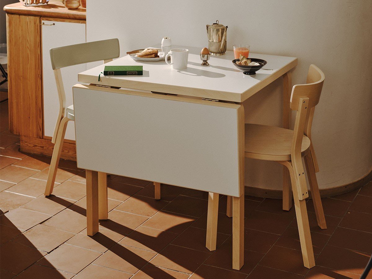 【アルテック/artek / GOODS】のTABLE FOLDABLE DL81C / ドロップリーフ テーブル DL81C 人気、トレンドファッション・服の通販 founy(ファニー) 　コンパクト　Compact, Small Size　シンプル　Simple, Minimal　テーブル　Table, Dining Table　デスク　Desk, Work Desk　ドロップ　Drop Shoulder, Dropped Style　リーフ　Leaf, Botanical Leaf　ワーク　Workwear, Utility Style　送料無料　Free Shipping　おすすめ　Recommended / Our Picks　ホーム・キャンプ・アウトドア・お取り寄せ　Home Living / Home & Lifestyle / Camping Gear / Outdoor Camping　家具・インテリア　Home Furniture & Interior. Stylish & Functional Living Spaces　テーブル　Dining, Coffee & Side Tables　ダイニングテーブル・食卓テーブル　Dining Tables　ホーム・キャンプ・アウトドア・お取り寄せ　Home Living / Home & Lifestyle / Camping Gear / Outdoor Camping　家具・インテリア　Home Furniture & Interior. Stylish & Functional Living Spaces　テーブル　Dining, Coffee & Side Tables　カフェテーブル・丸型テーブル　Cafe & Bistro Tables　other-4|ID: prp329100004032592 ipo3291000000031475188