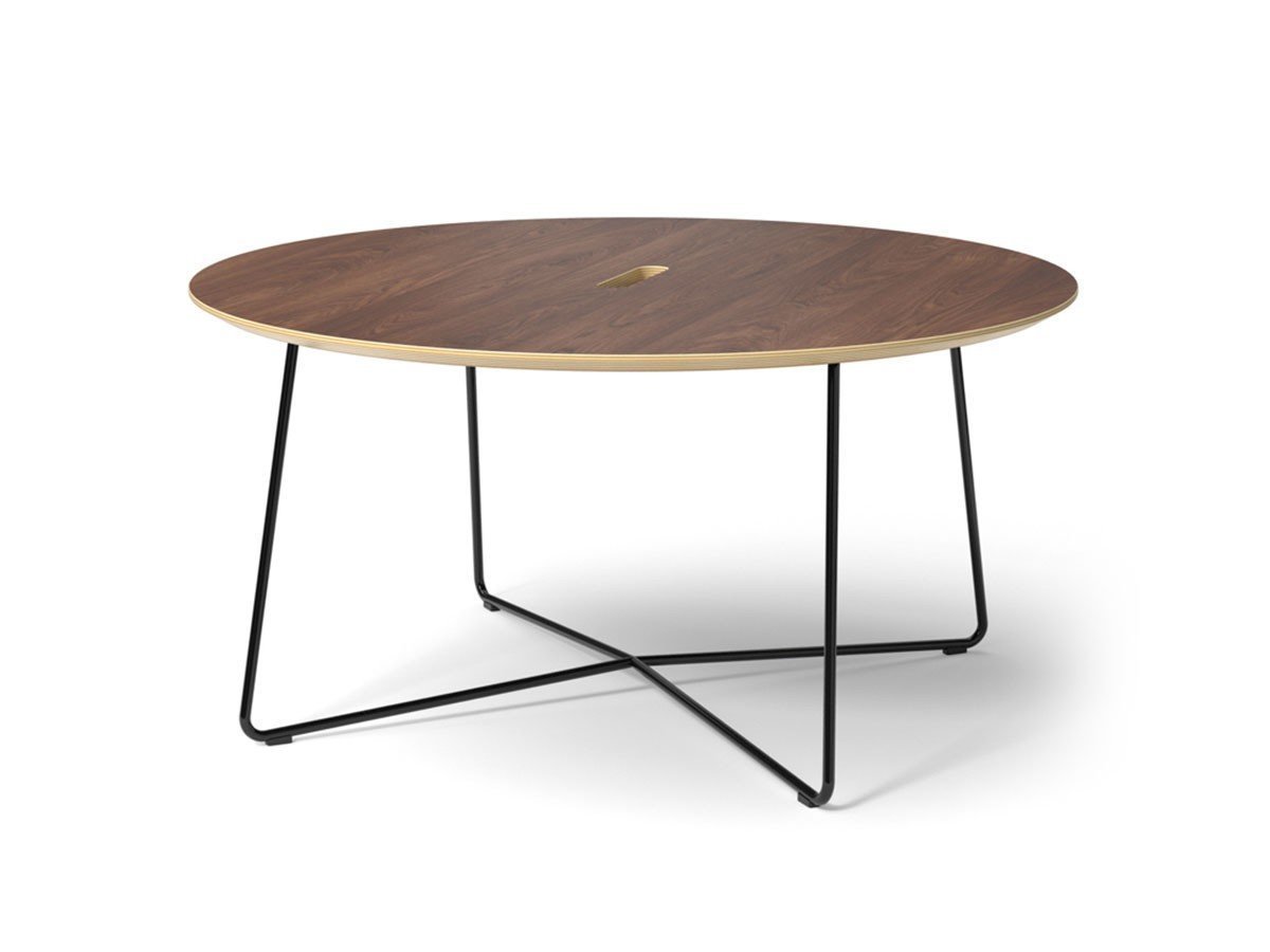 【ノルオフィス/Knoll Office / GOODS】のRockwell Unscripted Occasional Coffee Table / ロックウェル アンスクリプテッド オケージョナル コーヒーテーブル 高さ43cm インテリア・キッズ・メンズ・レディースファッション・服の通販 founy(ファニー) 　軽量　Lightweight, Ultra Light　テーブル　Table, Dining Table　ニューヨーク　New York, NYC Style　パフォーマンス　Performance, Active Function　ベスト　Vest, Waistcoat　モダン　Modern, Contemporary　ワーク　Workwear, Utility Style　送料無料　Free Shipping　ビジネス 仕事 通勤　Business / Work / Commuting　ホーム・キャンプ・アウトドア・お取り寄せ　Home Living / Home & Lifestyle / Camping Gear / Outdoor Camping　家具・インテリア　Home Furniture & Interior. Stylish & Functional Living Spaces　テーブル　Dining, Coffee & Side Tables　ローテーブル・センターテーブル　Coffee & Center Tables　天板:突板 / ラスティックウォールナット、脚部ジェットブラック|ID: prp329100004032600 ipo3291000000034221731