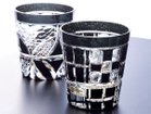 【東洋佐々木ガラス/TOYO-SASAKI GLASS / GOODS】のKIRIKO Rock Glass / 八千代切子 オンザロック 田工の組(墨) 奥:柄違い、手前:本商品|ID:prp329100004039251