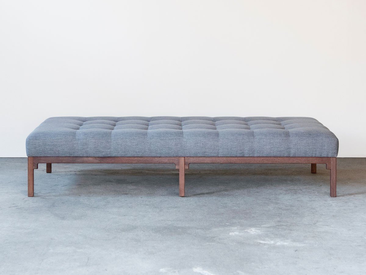 【松井木工/MATSUI MOKKO / GOODS】のSAJI FLATSOFA + DRAWER TABLE / サジ フラットソファ + ドロワーテーブル インテリア・キッズ・メンズ・レディースファッション・服の通販 founy(ファウニー) 　クッション　Cushion, Throw Pillow　シンプル　Simple, Minimal　フラット　Flat, Flat Shoes　おすすめ　Recommended / Our Picks　ホーム・キャンプ・アウトドア・お取り寄せ　Home Living / Home & Lifestyle / Camping Gear / Outdoor Camping　家具・インテリア　Home Furniture & Interior. Stylish & Functional Living Spaces　ソファー　Couches & Sofas　張地:バスチャン IFN71-35、脚部ウッド:ウォールナットセット内容:フラットソ|ID: prp329100004040218 ipo3291000000037079791
