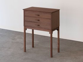 【松井木工/MATSUI MOKKO / GOODS】 SAJI CONSOLE CHEST 618 / サジ コンソールチェスト 618人気、トレンドファッション・服の通販 founy(ファニー) 台形 Trapezoid ホーム・キャンプ・アウトドア・お取り寄せ Home,Garden,Outdoor,Camping Gear 家具・インテリア Furniture 収納家具・キャビネット Storage Furniture チェスト Chest |ID:prp329100004040226