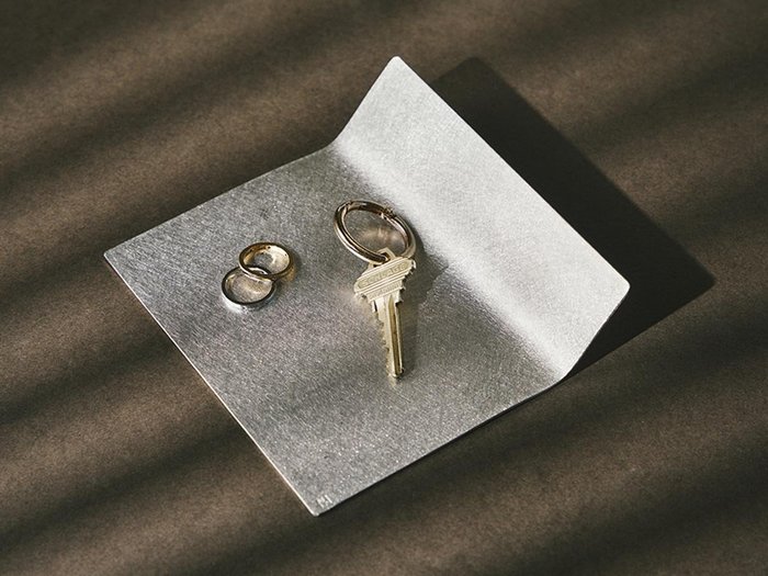 【ナガエプリュス/NAGAE+ / GOODS】のOrdi tin plate / オーディ ティンプレート 21 × 21cm インテリア・キッズ・メンズ・レディースファッション・服の通販 founy(ファニー) https://founy.com/ テーブル Table, Dining Table プレート Plate, Dish 皿 Plate, Dish |ID: prp329100004045767 ipo3291000000030171882