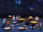 【ディーゼルリビング ウィズ セレッティ/DIESEL LIVING with SELETTI / GOODS】のCOSMIC DINER PLATE SUN / コズミックダイナー プレート(太陽) 宇宙をテーマに、9つの惑星と太陽、月の幻想的な美しさを表現したCOSMIC DINERシリーズ|ID:prp329100004047604