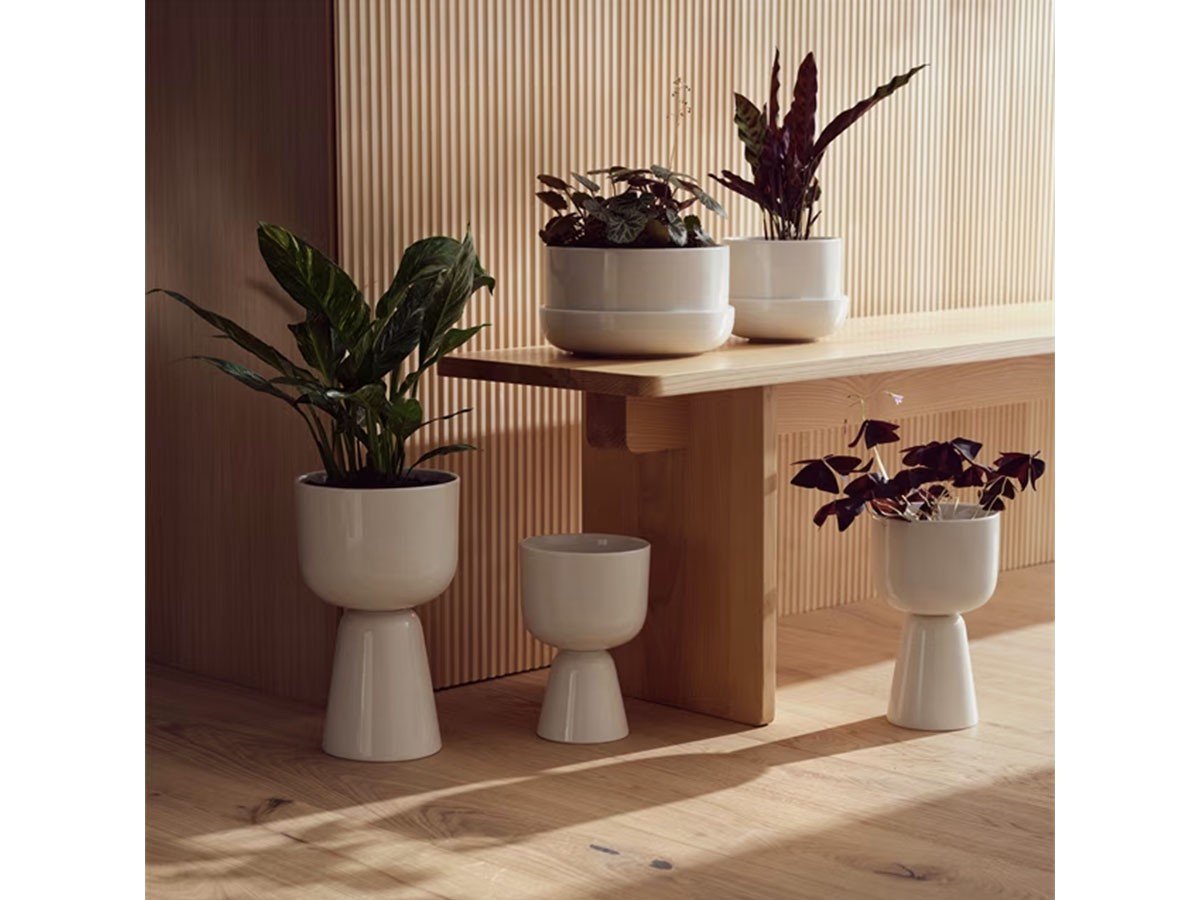 【イッタラ/iittala / GOODS】のNappula Plant Pot / ナップラ プラントポット 260 × 155(ホワイト) 人気、トレンドファッション・服の通販 founy(ファニー) 送料無料 Free Shipping クラシック Classic, Timeless Style シェイプ Shape, Slim Fit シンプル Simple, Minimal フィット Fit, Slim Fit モダン Modern, Contemporary ホーム・キャンプ・アウトドア・お取り寄せ Home Living / Home & Lifestyle / Camping Gear / Outdoor Camping 家具・インテリア Home Furniture & Interior. Stylish & Functional Living Spaces その他 インテリア雑貨、家具 Home Decor & Furniture Extras other-5|ID: prp329100004052045 ipo3291000000031473830