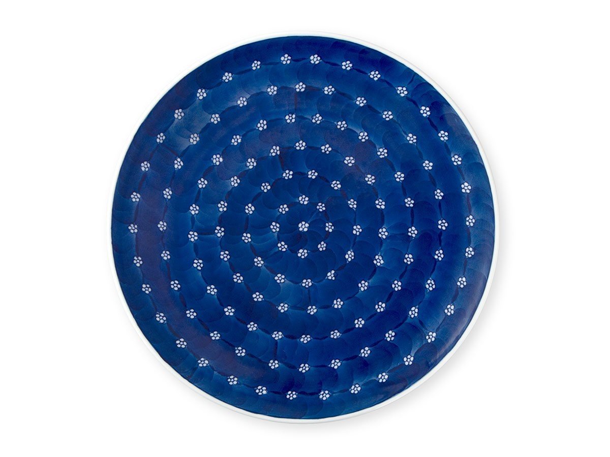 【源右衛門窯/Gen Emon Kiln / GOODS】の染付梅地紋 皿 / 染付梅地紋 皿 直径24cm インテリア・キッズ・メンズ・レディースファッション・服の通販 founy(ファニー) 　送料無料　Free Shipping　テーブル　Table, Dining Table　フォルム　Silhouette, Form　プレート　Plate, Dish　人気　Popular, Best Seller　皿　Plate, Dish　-|ID: prp329100004052938 ipo3291000000035326561