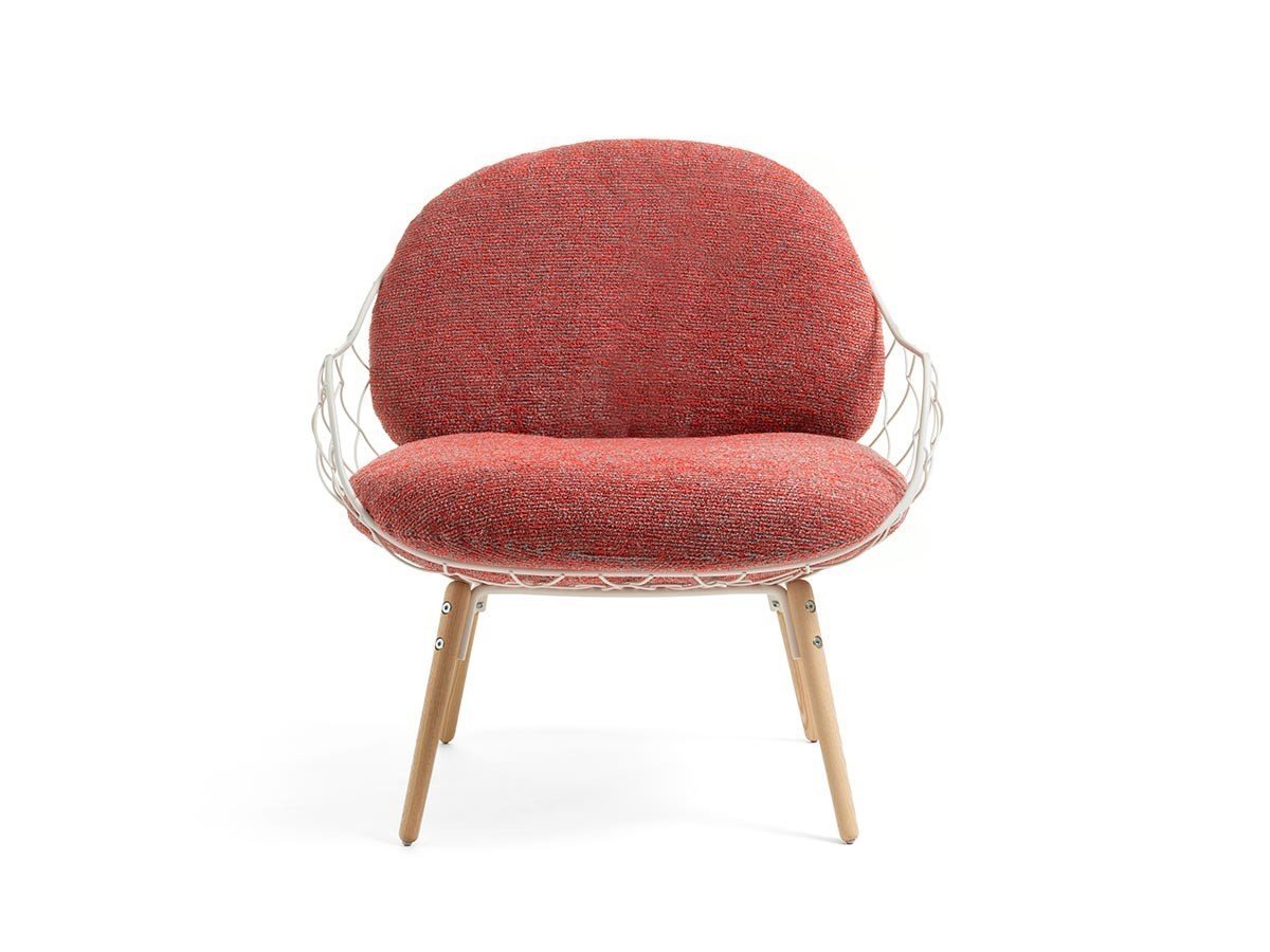 【マジス/MAGIS / GOODS】のPINA Low Chair / ピーニャ ローチェア ナチュラル脚(トリラナコジマ) インテリア・キッズ・メンズ・レディースファッション・服の通販 founy(ファニー) 　アンティーク　Antique-Inspired　クッション　Cushion, Throw Pillow　フィット　Fit, Slim Fit　フレーム　Frame, Outline　ワイヤー　Wire, Wired Bra　送料無料　Free Shipping　ホーム・キャンプ・アウトドア・お取り寄せ　Home Living / Home & Lifestyle / Camping Gear / Outdoor Camping　家具・インテリア　Home Furniture & Interior. Stylish & Functional Living Spaces　チェア・椅子　Seating & Chairs　ラウンジチェア・リクライナー　Lounge Chairs / Recliners　ホーム・キャンプ・アウトドア・お取り寄せ　Home Living / Home & Lifestyle / Camping Gear / Outdoor Camping　家具・インテリア　Home Furniture & Interior. Stylish & Functional Living Spaces　チェア・椅子　Seating & Chairs　ローチェア・和風座椅子　Floor & Low Chairs　レッド|ID: prp329100004054815 ipo3291000000033770113