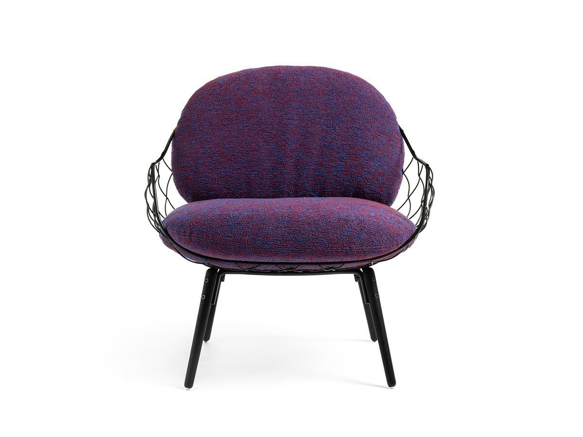 【マジス/MAGIS / GOODS】のPINA Low Chair / ピーニャ ローチェア ブラック脚(トリラナコジマ) インテリア・キッズ・メンズ・レディースファッション・服の通販 founy(ファニー) 　アンティーク　Antique-Inspired　クッション　Cushion, Throw Pillow　フィット　Fit, Slim Fit　フレーム　Frame, Outline　ワイヤー　Wire, Wired Bra　送料無料　Free Shipping　ホーム・キャンプ・アウトドア・お取り寄せ　Home Living / Home & Lifestyle / Camping Gear / Outdoor Camping　家具・インテリア　Home Furniture & Interior. Stylish & Functional Living Spaces　チェア・椅子　Seating & Chairs　ラウンジチェア・リクライナー　Lounge Chairs / Recliners　ホーム・キャンプ・アウトドア・お取り寄せ　Home Living / Home & Lifestyle / Camping Gear / Outdoor Camping　家具・インテリア　Home Furniture & Interior. Stylish & Functional Living Spaces　チェア・椅子　Seating & Chairs　ローチェア・和風座椅子　Floor & Low Chairs　パープル|ID: prp329100004054818 ipo3291000000033369945