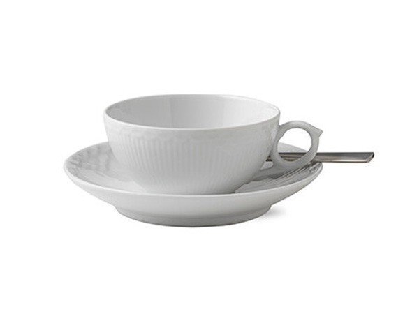 【ロイヤル コペンハーゲン/Royal Copenhagen / GOODS】のWhite Fluted Half Lace Tea Cup & Saucer / ホワイトフルーテッド ハーフレース ティーカップ & ソーサー 人気、トレンドファッション・服の通販 founy(ファニー) エレガント 上品 Elegant クラシック Classic, Timeless Style シェイプ Shape, Slim Fit シンプル Simple, Minimal テーブル Table, Dining Table ハーフ Half, Half-Length レース Lace, Lace Fabric other-5|ID: prp329100004058731 ipo3291000000031473237