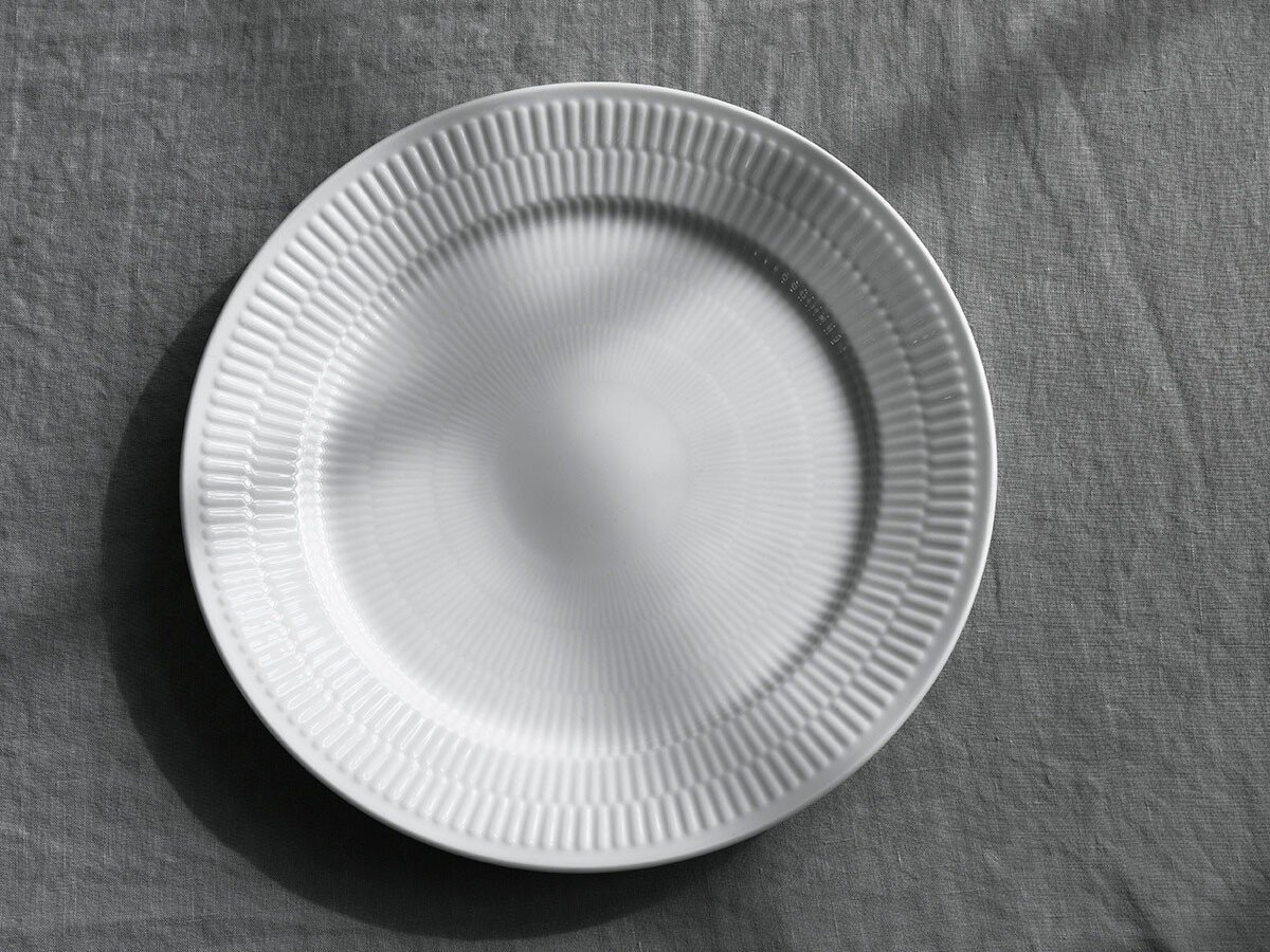 【ロイヤル コペンハーゲン/Royal Copenhagen / GOODS】のWhite Fluted Plate 27 / ホワイトフルーテッド プレート 27cm 人気、トレンドファッション・服の通販 founy(ファニー) テーブル Table, Dining Table プレート Plate, Dish エレガント 上品 Elegant 皿 Plate, Dish other-2|ID: prp329100004058732 ipo3291000000031473238