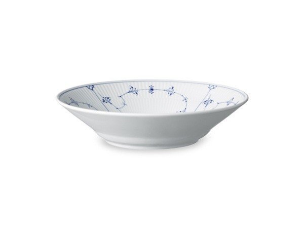 【ロイヤル コペンハーゲン/Royal Copenhagen / GOODS】のBlue Fluted Plain Deep Plate 24 / ブルーフルーテッド プレイン ディーププレート 24cm 人気、トレンドファッション・服の通販 founy(ファニー) 送料無料 Free Shipping エスニック Ethnic Style コレクション Collection, Seasonal Line テーブル Table, Dining Table ハンド Hand, Handmade プレート Plate, Dish モチーフ Motif, Design Theme 皿 Plate, Dish other-2|ID: prp329100004058737 ipo3291000000031473262
