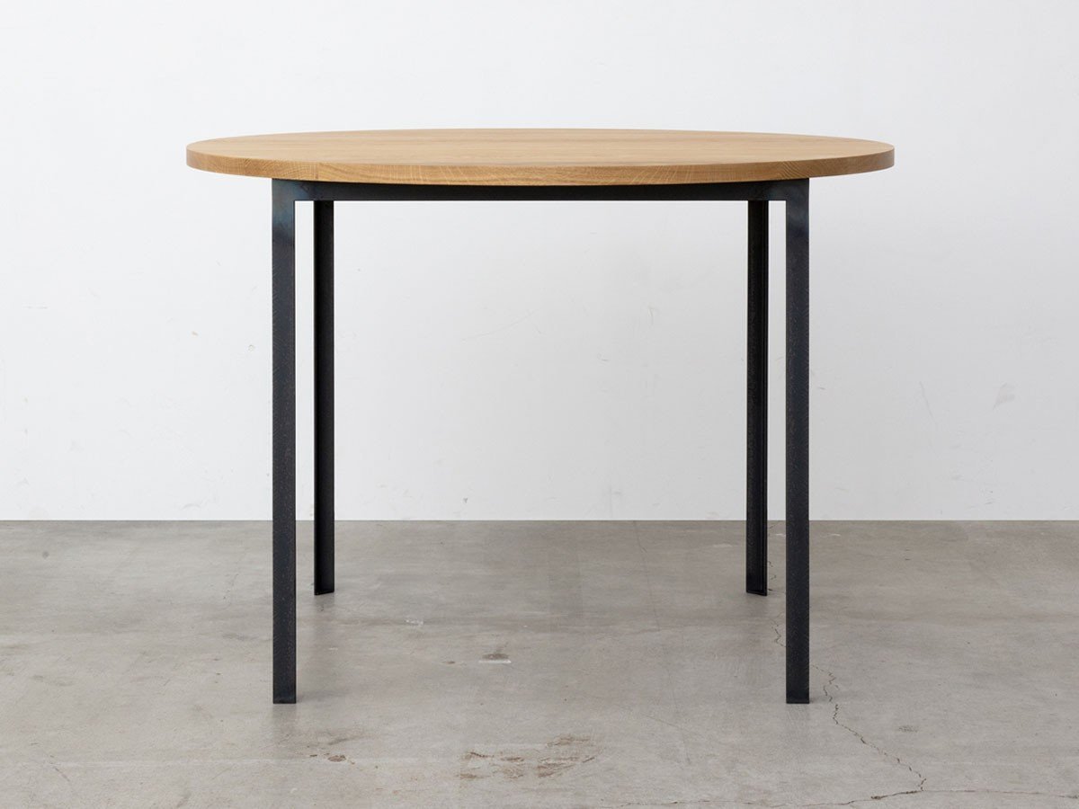 【ホイム/HOIM / GOODS】のAngle Dining Table Round / アングル ダイニングテーブル ラウンド 人気、トレンドファッション・服の通販 founy(ファニー) 　シンプル　Simple, Minimal　テーブル　Table, Dining Table　ラウンド　Round, Round Neck　ホーム・キャンプ・アウトドア・お取り寄せ　Home Living / Home & Lifestyle / Camping Gear / Outdoor Camping　家具・インテリア　Home Furniture & Interior. Stylish & Functional Living Spaces　テーブル　Dining, Coffee & Side Tables　ダイニングテーブル・食卓テーブル　Dining Tables　ホーム・キャンプ・アウトドア・お取り寄せ　Home Living / Home & Lifestyle / Camping Gear / Outdoor Camping　家具・インテリア　Home Furniture & Interior. Stylish & Functional Living Spaces　テーブル　Dining, Coffee & Side Tables　カフェテーブル・丸型テーブル　Cafe & Bistro Tables　other-6|ID: prp329100004076261 ipo3291000000031472943