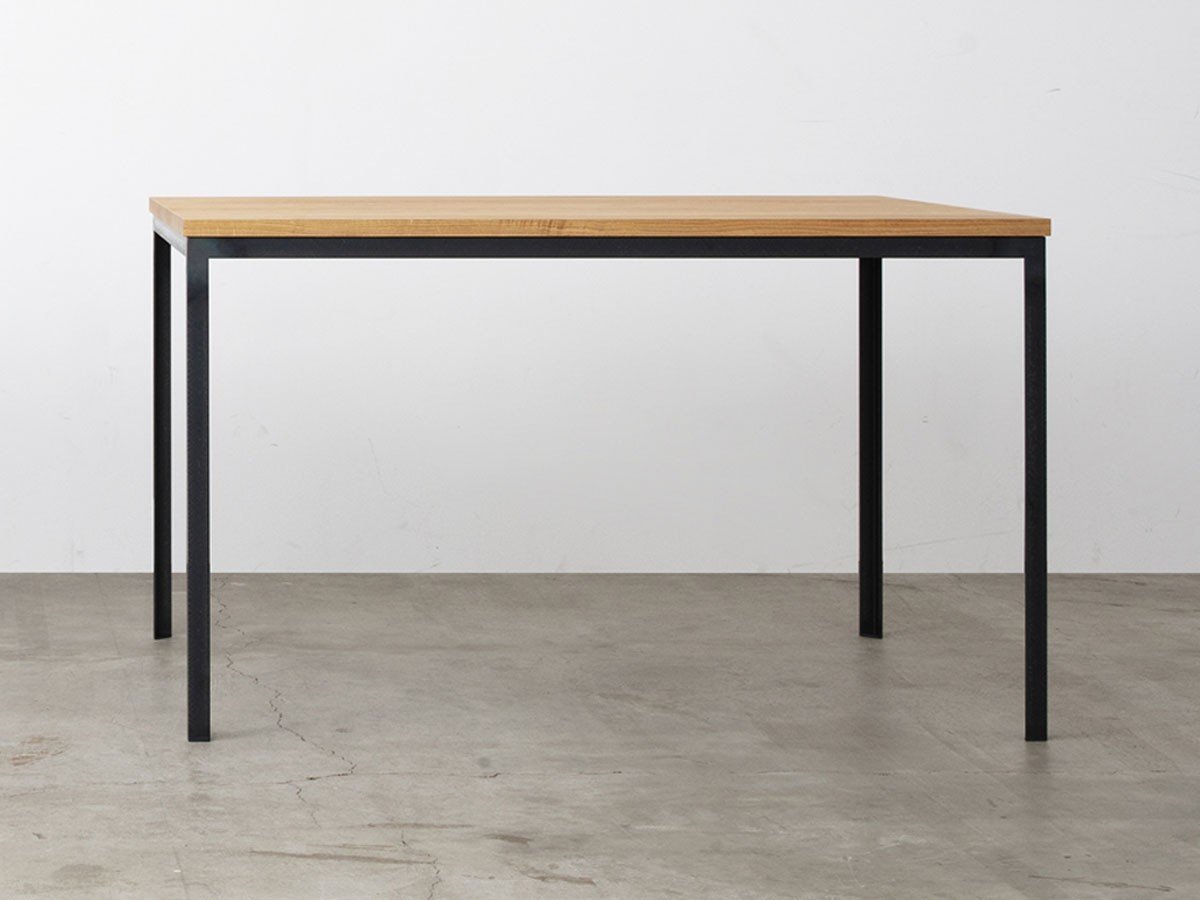 【ホイム/HOIM / GOODS】のAngle Dining Table Square / アングル ダイニングテーブル スクエア 人気、トレンドファッション・服の通販 founy(ファニー) 　コンパクト　Compact　シンプル　Simple　スクエア　Square　テーブル　Table　ホーム・キャンプ・アウトドア・お取り寄せ　Home,Garden,Outdoor,Camping Gear　家具・インテリア　Home Furniture & Interior. Stylish & Functional Living Spaces　テーブル　Table　ダイニングテーブル　Dining Table　other-3|ID: prp329100004076262 ipo3291000000031472945