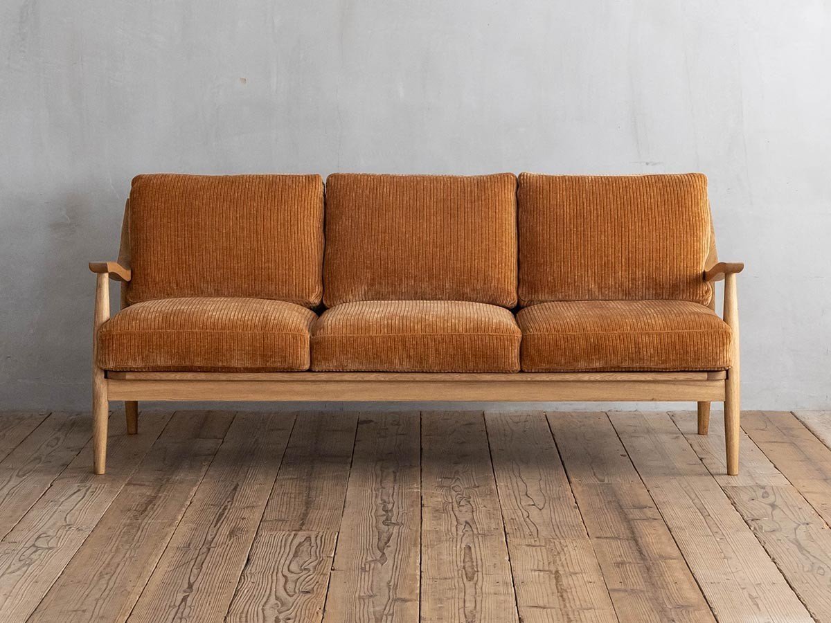 【イージーライフ/Easy Life / GOODS】のARNE SOFA 3P / アルネソファ 3人掛け フェザータイプ(ジャガード) インテリア・キッズ・メンズ・レディースファッション・服の通販 founy(ファニー) 　ウッド　Wooden Design　オイル　Body Oil　ヴィンテージ　Vintage Style　クッション　Cushion, Throw Pillow　タオル　Towel, Bath Towel　フィット　Fit, Slim Fit　フェザー　Feather, Feather Detail　フォーム　Form　フレーム　Frame, Outline　リラックス　Relax, Relaxed Fit　ホーム・キャンプ・アウトドア・お取り寄せ　Home Living / Home & Lifestyle / Camping Gear / Outdoor Camping　家具・インテリア　Home Furniture & Interior. Stylish & Functional Living Spaces　ソファー　Couches & Sofas　張地:キャメル|ID: prp329100004079617 ipo3291000000030170364