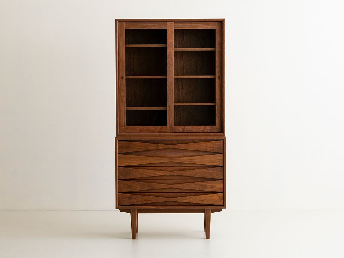 【カーフ/karf / GOODS】のSlope Glass Top Cabinet / スロープ ガラストップ キャビネット 人気、トレンドファッション・服の通販 founy(ファニー) 　オイル　Oil　ガラス　Glass　シンプル　Simple　ステーショナリー　Stationery　バランス　Balance　ホーム・キャンプ・アウトドア・お取り寄せ　Home,Garden,Outdoor,Camping Gear　家具・インテリア　Home Furniture & Interior. Stylish & Functional Living Spaces　収納家具・キャビネット　Storage Furniture　キャビネット　Cabinet　other-4|ID: prp329100004082348 ipo3291000000031472562