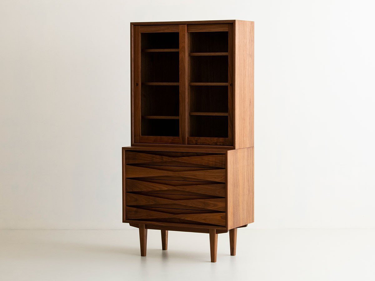 【カーフ/karf / GOODS】のSlope Glass Top Cabinet / スロープ ガラストップ キャビネット 人気、トレンドファッション・服の通販 founy(ファニー) 　オイル　Oil　ガラス　Glass　シンプル　Simple　ステーショナリー　Stationery　バランス　Balance　ホーム・キャンプ・アウトドア・お取り寄せ　Home,Garden,Outdoor,Camping Gear　家具・インテリア　Home Furniture & Interior. Stylish & Functional Living Spaces　収納家具・キャビネット　Storage Furniture　キャビネット　Cabinet　other-5|ID: prp329100004082348 ipo3291000000031472563