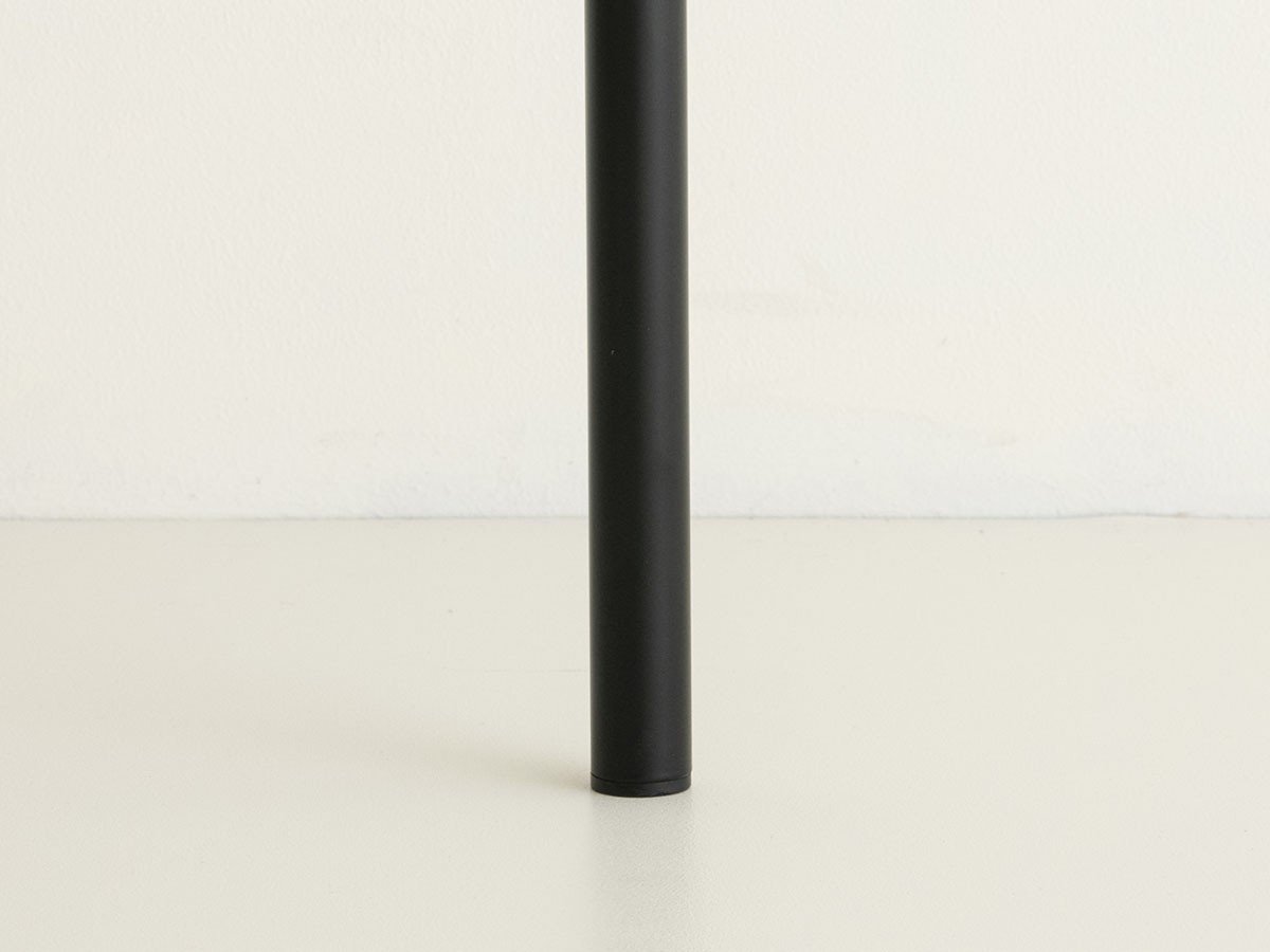 【カーフ/karf / GOODS】のModular Corner Table / モジュラー コーナーテーブル インテリア・キッズ・メンズ・レディースファッション・服の通販 founy(ファニー) 　テーブル　Table　バランス　Balance　モダン　Modern　ホーム・キャンプ・アウトドア・お取り寄せ　Home,Garden,Outdoor,Camping Gear　家具・インテリア　Furniture　テーブル　Table　サイドテーブル・小テーブル　Side Table/Small Table　脚部:スチール|ID: prp329100004082369 ipo3291000000030170215