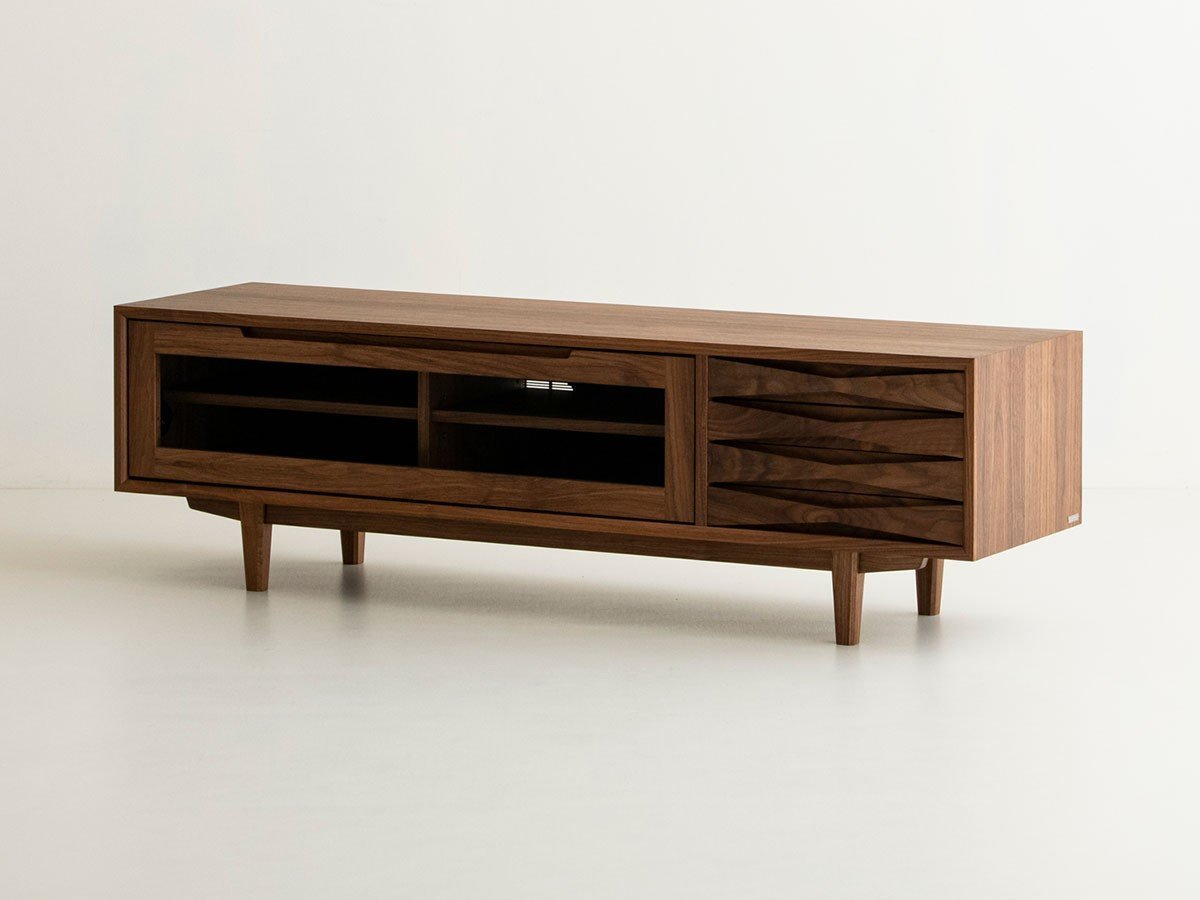 【カーフ/karf / GOODS】のSlope TV Cabinet 150 / スロープ TVキャビネット 幅150cm 人気、トレンドファッション・服の通販 founy(ファニー) 　オイル　Oil　ガラス　Glass　ホーム・キャンプ・アウトドア・お取り寄せ　Home,Garden,Outdoor,Camping Gear　家具・インテリア　Home Furniture & Interior. Stylish & Functional Living Spaces　収納家具・キャビネット　Storage Furniture　キャビネット　Cabinet　ホーム・キャンプ・アウトドア・お取り寄せ　Home,Garden,Outdoor,Camping Gear　家具・インテリア　Home Furniture & Interior. Stylish & Functional Living Spaces　テレビボード・テレビ台　TV Stand　テレビボード　Tv Board　other-4|ID: prp329100004082375 ipo3291000000031472702