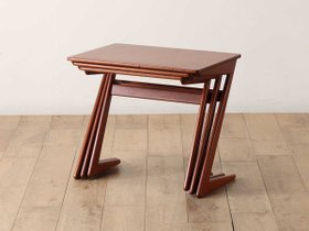 【ロイズ アンティークス/Lloyd's Antiques / GOODS】 Real Antique HELTBORG MOBLER Nest of tables / デンマークアンティーク家具 ヘルトボルグ モブラー ネストテーブル人気、トレンドファッション・服の通販 founy(ファニー) おすすめ Recommend アンティーク Antique テーブル Table ホーム・キャンプ・アウトドア・お取り寄せ Home,Garden,Outdoor,Camping Gear 家具・インテリア Furniture テーブル Table サイドテーブル・小テーブル Side Table/Small Table |ID:prp329100004115049