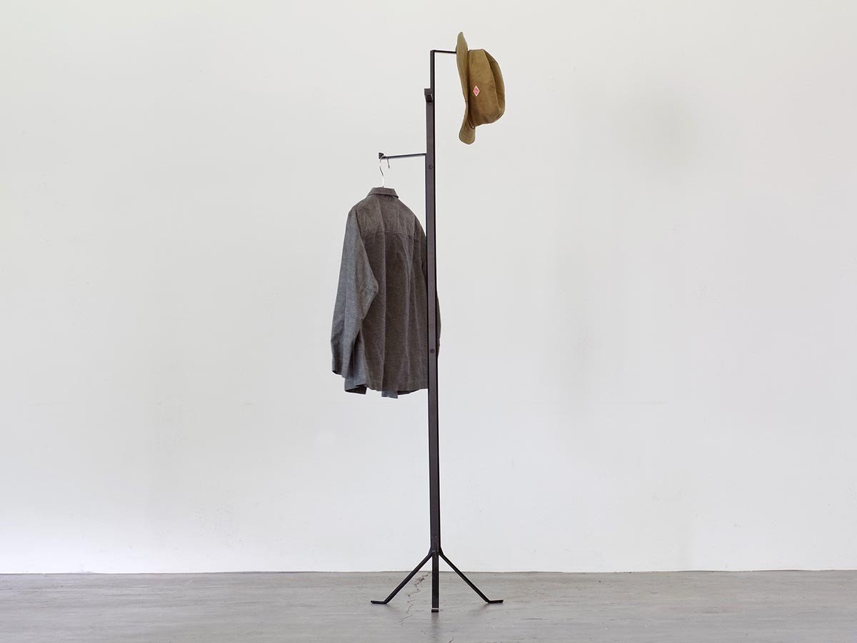 【ライフファニチャー/LIFE FURNITURE / GOODS】のTC POLE HANGER / TC ポールハンガー 人気、トレンドファッション・服の通販 founy(ファニー) 　送料無料　Free Shipping　おすすめ　Recommend　コンパクト　Compact　シンプル　Simple　スリム　Slim　帽子　Hat　ホーム・キャンプ・アウトドア・お取り寄せ　Home,Garden,Outdoor,Camping Gear　家具・インテリア　Furniture　その他 インテリア雑貨、家具　Furniture, Interior, Others　 other-1|ID: prp329100004117046 ipo3291000000028054909