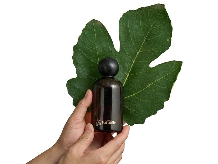 【アーバンリチュエル/Urban Rituelle / GOODS】のAPOTHECA ROOM & LINEN MIST FIG LEAF / アポセカ ルーム & リネンミスト(フィグリーフ) インテリア・キッズ・メンズ・レディースファッション・服の通販 founy(ファニー) https://founy.com/ ウッド Wood エレガント 上品 Elegant ガラス Glass キャップ Cap コレクション Collection シンプル Simple フォルム Form モダン Modern ホーム・キャンプ・アウトドア・お取り寄せ Home,Garden,Outdoor,Camping Gear 家具・インテリア Furniture その他 インテリア雑貨、家具 Furniture, Interior, Others |ID: prp329100004135975 ipo3291000000028307065