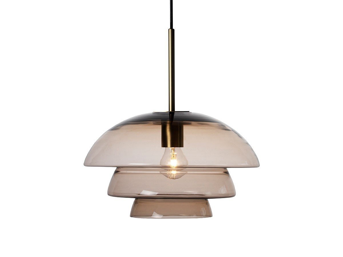 【ハーデラン/Hadeland / GOODS】のArchive Pendant Lamp 4006 Small / アーカイヴ ペンダントランプ 4006 スモール インテリア・キッズ・メンズ・レディースファッション・服の通販 founy(ファニー) 　送料無料　Free Shipping　おすすめ　Recommended / Our Picks　ガラス　Glass, Glassware　シェイプ　Shape, Slim Fit　ハンド　Hand, Handmade　ホーム・キャンプ・アウトドア・お取り寄せ　Home Living / Home & Lifestyle / Camping Gear / Outdoor Camping　家具・インテリア　Home Furniture & Interior. Stylish & Functional Living Spaces　ライト・照明　Lamps & Lighting Fixtures　ペンダントライト・吊り下げ照明　Pendant Light / Hanging Light Fixture　カラー「ココア」参考イメージ|ID: prp329100004139590 ipo3291000000030167565