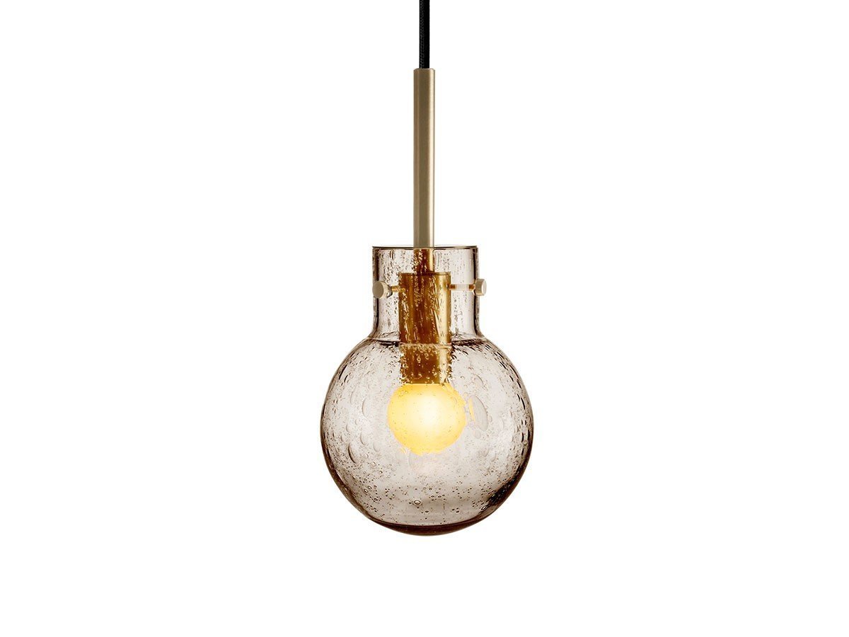 【ハーデラン/Hadeland / GOODS】のCrystal Spheres Soda Φ120 / クリスタル スフィアース ソーダ Φ120 インテリア・キッズ・メンズ・レディースファッション・服の通販 founy(ファニー) 　送料無料　Free Shipping　ガラス　Glass, Glassware　クリスタル　Crystal, Swarovski　ハンド　Hand, Handmade　パターン　Pattern, Design Print　フォルム　Silhouette, Form　ホーム・キャンプ・アウトドア・お取り寄せ　Home Living / Home & Lifestyle / Camping Gear / Outdoor Camping　家具・インテリア　Home Furniture & Interior. Stylish & Functional Living Spaces　ライト・照明　Lamps & Lighting Fixtures　ペンダントライト・吊り下げ照明　Pendant Light / Hanging Light Fixture　ココア|ID: prp329100004139600 ipo3291000000034585029