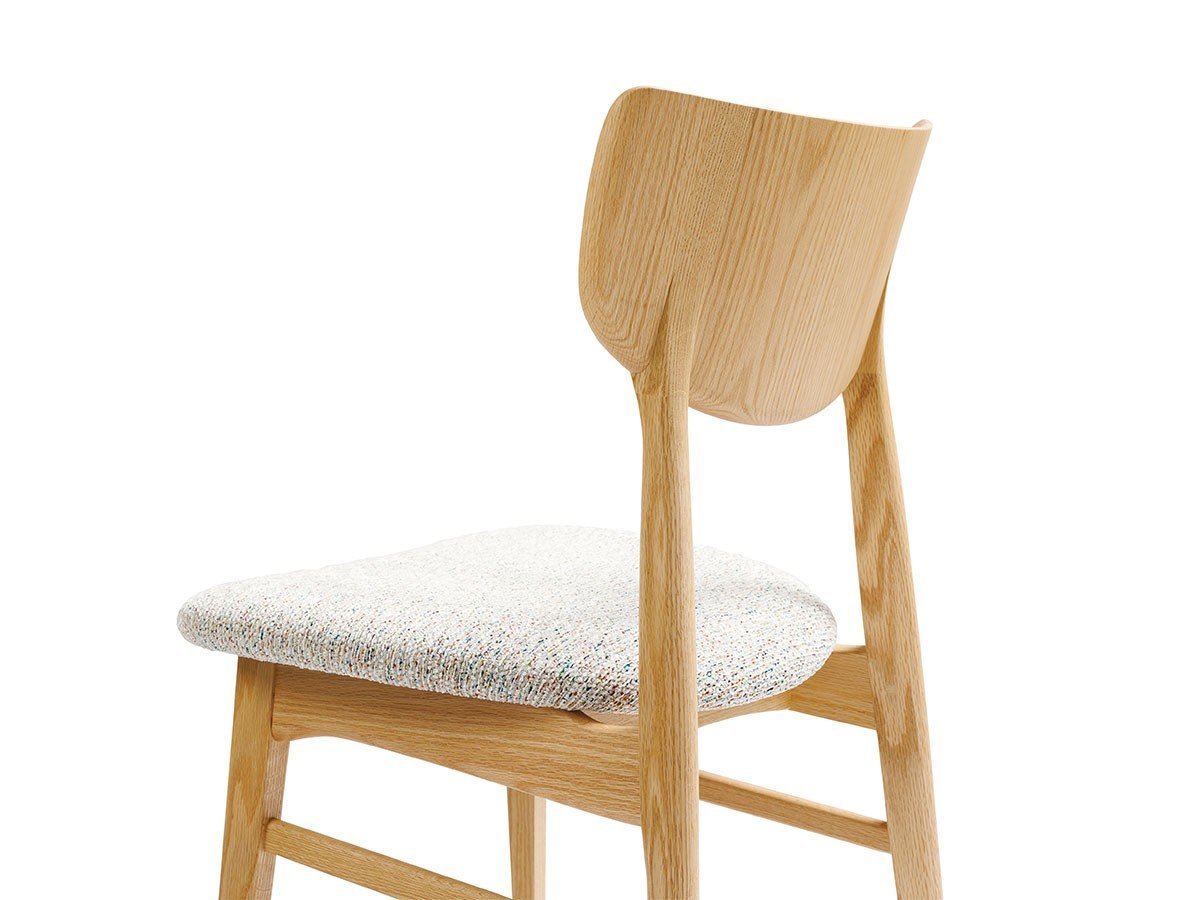 【フライミー ヴェール/FLYMEe vert / GOODS】のCHAIR / チェア #117218 人気、トレンドファッション・服の通販 founy(ファニー) 　送料無料　Free Shipping　クッション　Cushion, Throw Pillow　テーブル　Table, Dining Table　フィット　Fit, Slim Fit　フォルム　Silhouette, Form　ホーム・キャンプ・アウトドア・お取り寄せ　Home Living / Home & Lifestyle / Camping Gear / Outdoor Camping　家具・インテリア　Home Furniture & Interior. Stylish & Functional Living Spaces　チェア・椅子　Seating & Chairs　ダイニングチェア・木製チェア　Dining Chairs　other-6|ID: prp329100004157751 ipo3291000000031470329
