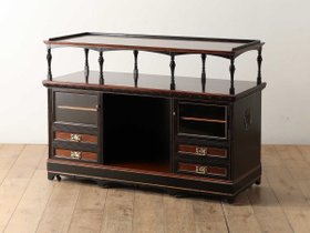 【ロイズ アンティークス/Lloyd's Antiques / GOODS】 Real Antique Counter Sideboard / 英国アンティーク家具 カウンター サイドボード人気、トレンドファッション・服の通販 founy(ファニー) おすすめ Recommend アンティーク Antique ガラス Glass ホーム・キャンプ・アウトドア・お取り寄せ Home,Garden,Outdoor,Camping Gear 家具・インテリア Furniture 収納家具・キャビネット Storage Furniture サイドボード Sideboard |ID:prp329100004180118