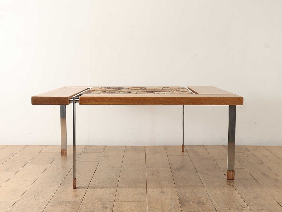 【ロイズ アンティークス/Lloyd's Antiques / GOODS】のReal Antique Ryesberg Mobler Tile Top Coffee Table / デンマークアンティーク家具 リスバーグ モブラー タイルトップコーヒーテーブル 人気、トレンドファッション・服の通販 founy(ファニー) 　アンティーク　Antique　ウッド　Wood　キャラクター　Character　テーブル　Table　フレーム　Flame　ヴィンテージ　Vintage　ホーム・キャンプ・アウトドア・お取り寄せ　Home,Garden,Outdoor,Camping Gear　家具・インテリア　Home Furniture & Interior. Stylish & Functional Living Spaces　テーブル　Table　ローテーブル・センターテーブル　Low Table/Center Table　other-3|ID: prp329100004180124 ipo3291000000031469879