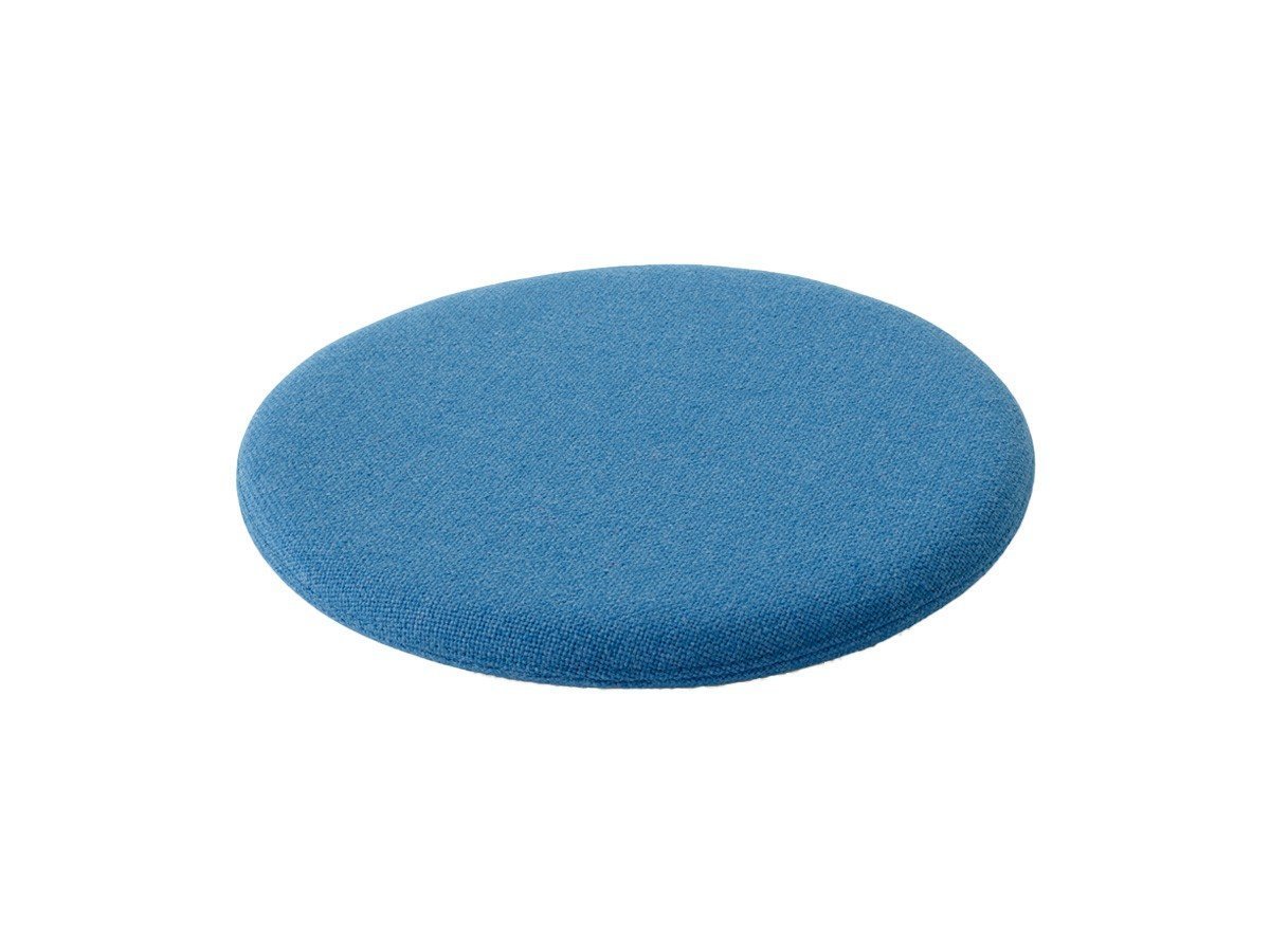 【アンドトラディション/&Tradition / GOODS】のWire Stool Seat PadVP11 / ワイヤースツール シートパッド VP11 インテリア・キッズ・メンズ・レディースファッション・服の通販 founy(ファニー) 　送料無料　Free Shipping　クッション　Cushion, Throw Pillow　マグネット　Magnet, Magnetic Closure　ワイヤー　Wire, Wired Bra　ホーム・キャンプ・アウトドア・お取り寄せ　Home Living / Home & Lifestyle / Camping Gear / Outdoor Camping　家具・インテリア　Home Furniture & Interior. Stylish & Functional Living Spaces　チェア・椅子　Seating & Chairs　スツール・バースツール　Stools & Bar Stools　ブルー|ID: prp329100004185884 ipo3291000000034188713