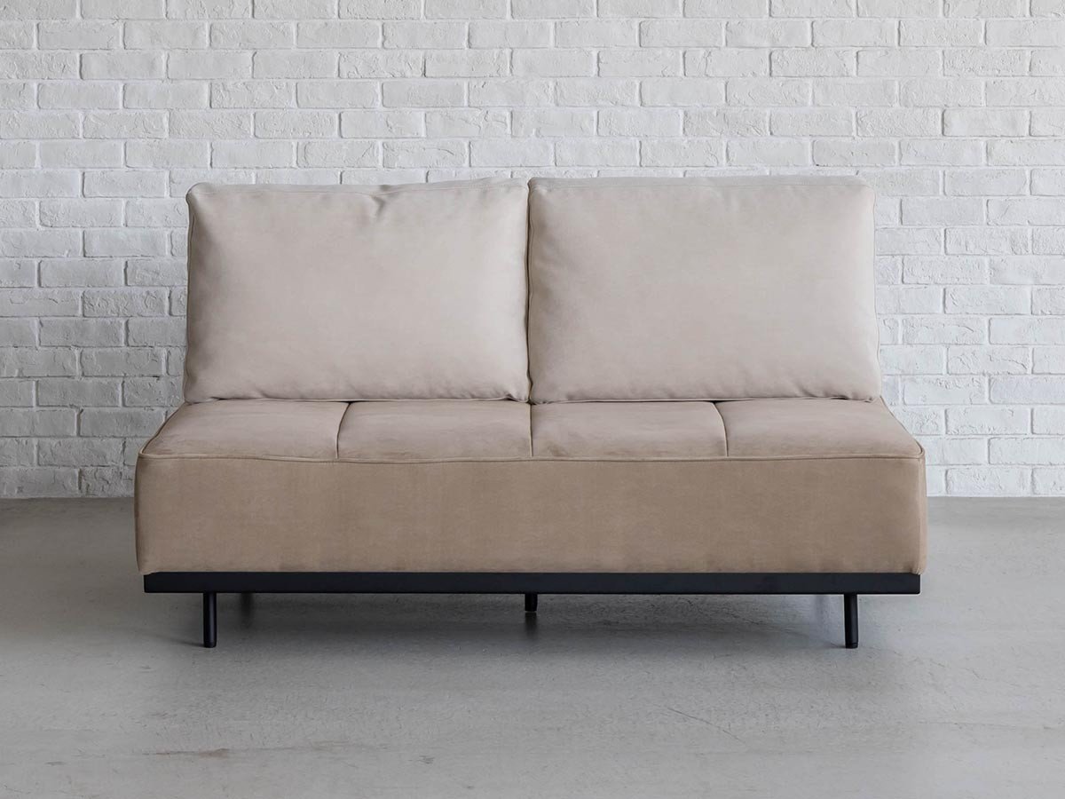 【オアシス/OASIS / GOODS】のGLOW SOFA / グロー ソファ 2人掛けベース インテリア・キッズ・メンズ・レディースファッション・服の通販 founy(ファニー) 　クッション　Cushion, Throw Pillow　バランス　Balance, Style Balance　フラット　Flat, Flat Shoes　モダン　Modern, Contemporary　ホーム・キャンプ・アウトドア・お取り寄せ　Home Living / Home & Lifestyle / Camping Gear / Outdoor Camping　家具・インテリア　Home Furniture & Interior. Stylish & Functional Living Spaces　ソファー　Couches & Sofas　張地:ベース / サンド(スウェード調)、背クッション / クリーム(スウェード調)|ID: prp329100004185912 ipo3291000000030165620