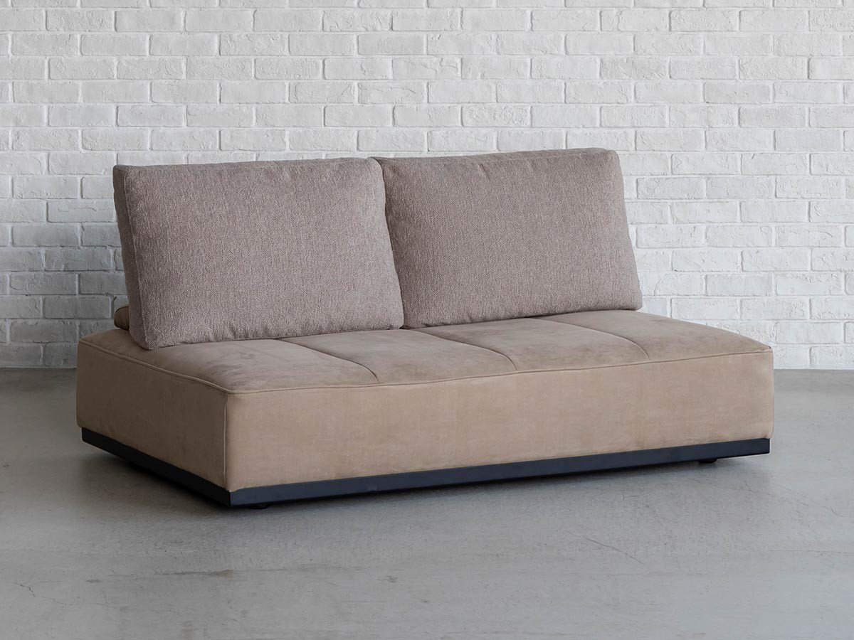 【オアシス/OASIS / GOODS】のGLOW SOFA / グロー ソファ 2人掛けベース インテリア・キッズ・メンズ・レディースファッション・服の通販 founy(ファニー) 　クッション　Cushion, Throw Pillow　バランス　Balance, Style Balance　フラット　Flat, Flat Shoes　モダン　Modern, Contemporary　ホーム・キャンプ・アウトドア・お取り寄せ　Home Living / Home & Lifestyle / Camping Gear / Outdoor Camping　家具・インテリア　Home Furniture & Interior. Stylish & Functional Living Spaces　ソファー　Couches & Sofas　短脚使用イメージ|ID: prp329100004185912 ipo3291000000030165623
