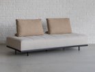 【オアシス/OASIS / GOODS】のGLOW SOFA / グロー ソファ 3人掛けベース + 背クッション2点 ベース張地:クリーム(スウェード調)、背クッション張地:サンド(スウェード調)|ID:prp329100004185926