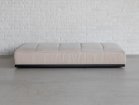 【オアシス/OASIS / GOODS】のGLOW SOFA / グロー ソファ 2.5人掛けベース + 背クッション2点 短脚使用イメージ|ID:prp329100004185931