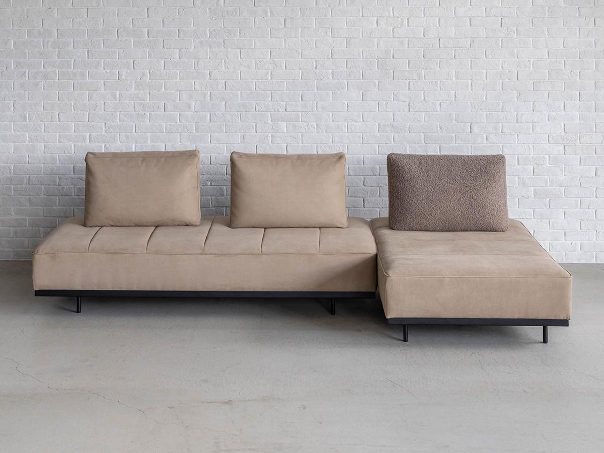 【オアシス/OASIS / GOODS】のGLOW SOFA / グロー ソファ 3人掛けベース インテリア・キッズ・メンズ・レディースファッション・服の通販 founy(ファニー) 　クッション　Cushion　バランス　Balance　フラット　Flat　モダン　Modern　ホーム・キャンプ・アウトドア・お取り寄せ　Home,Garden,Outdoor,Camping Gear　家具・インテリア　Furniture　ソファー　Sofa　セット内容:3人掛けベース、2人掛けベース、背クッション × 3|ID: prp329100004185946 ipo3291000000030165910