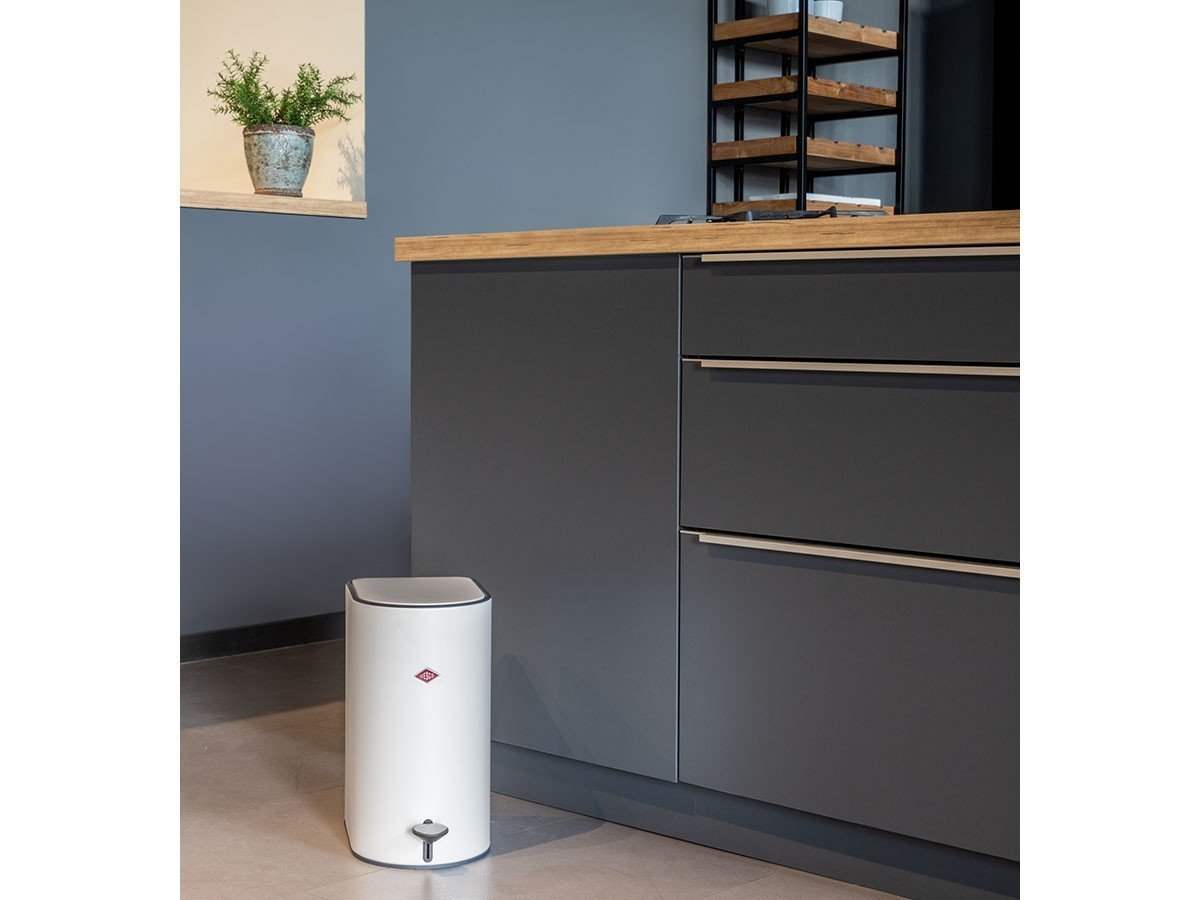 【ウェスコ/WESCO / GOODS】のSTEP BOY PEDAL BIN 9L / ステップボーイ ペダルビン 9L 人気、トレンドファッション・服の通販 founy(ファニー) 　送料無料　Free Shipping　コンパクト　Compact, Small Size　バケツ　Bucket, Bucket Style　ボックス　Boxy, Box Shape　ホーム・キャンプ・アウトドア・お取り寄せ　Home Living / Home & Lifestyle / Camping Gear / Outdoor Camping　家具・インテリア　Home Furniture & Interior. Stylish & Functional Living Spaces　その他 インテリア雑貨、家具　Home Decor & Furniture Extras　other-4|ID: prp329100004194361 ipo3291000000031469294
