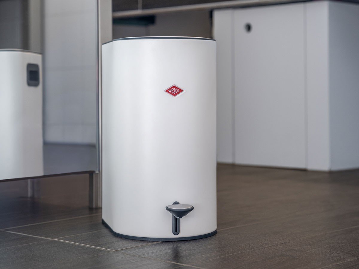 【ウェスコ/WESCO / GOODS】のSTEP BOY PEDAL BIN 9L / ステップボーイ ペダルビン 9L 人気、トレンドファッション・服の通販 founy(ファニー) 　送料無料　Free Shipping　コンパクト　Compact, Small Size　バケツ　Bucket, Bucket Style　ボックス　Boxy, Box Shape　ホーム・キャンプ・アウトドア・お取り寄せ　Home Living / Home & Lifestyle / Camping Gear / Outdoor Camping　家具・インテリア　Home Furniture & Interior. Stylish & Functional Living Spaces　その他 インテリア雑貨、家具　Home Decor & Furniture Extras　other-6|ID: prp329100004194361 ipo3291000000031469296