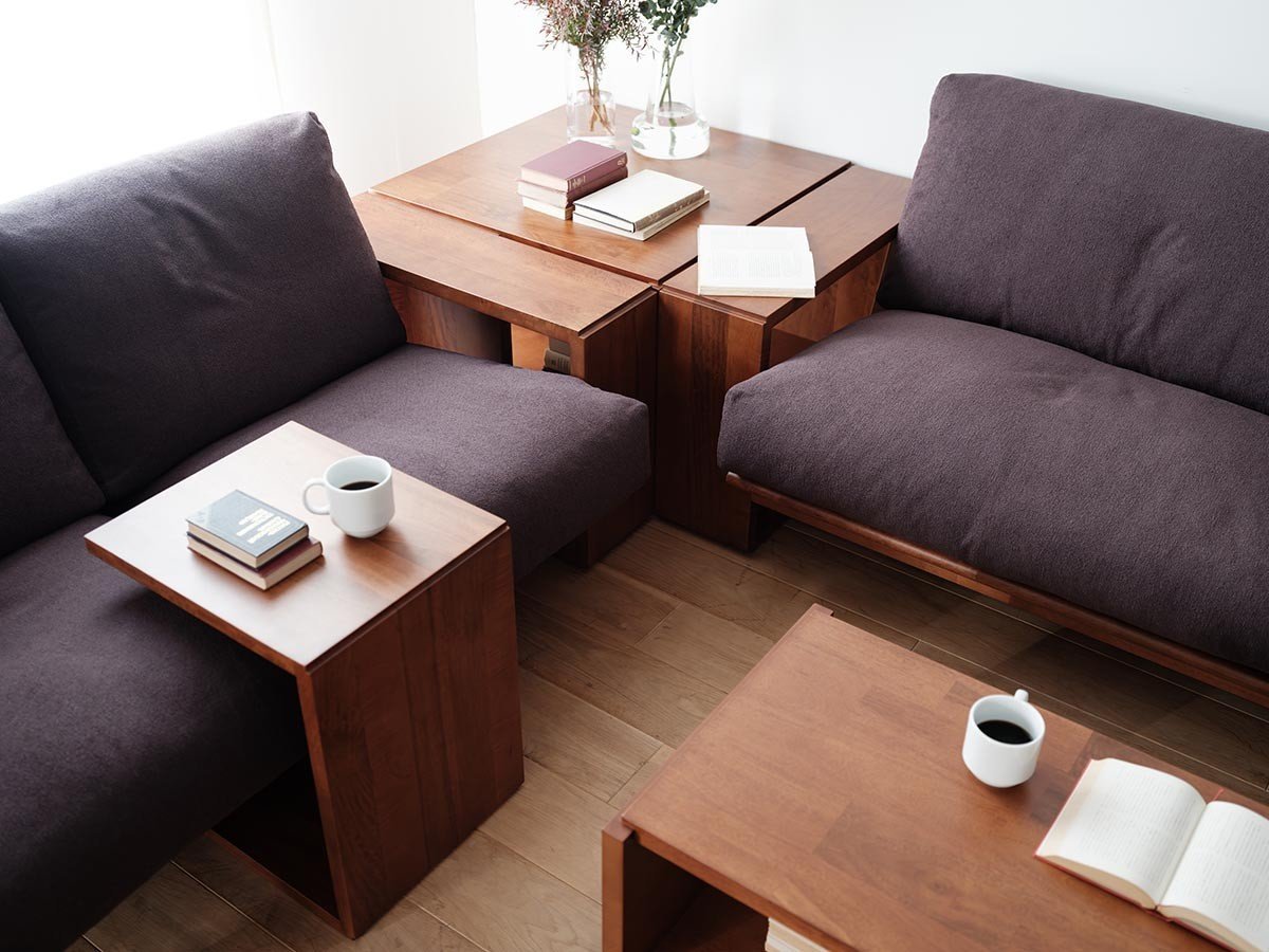 【プーロ/PURO / GOODS】のONE ARM SOFA / ワンアームソファ インテリア・キッズ・メンズ・レディースファッション・服の通販 founy(ファニー) 　アシンメトリー　Asymmetry　クッション　Cushion　フォーム　Form　フランス　France　フレーム　Flame　モダン　Modern　ホーム・キャンプ・アウトドア・お取り寄せ　Home,Garden,Outdoor,Camping Gear　家具・インテリア　Home Furniture & Interior. Stylish & Functional Living Spaces　ソファー　Sofa　同シリーズのコーナーテーブルを配置した際にぴったり揃うサイズに設計されています。|ID: prp329100004196056 ipo3291000000030164985