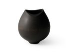 【我戸幹男商店/GATOMIKIO / GOODS】のAEKA Object Footed Vase Low / あえか オブジェクト フッテッドベース ロー 人気、トレンドファッション・服の通販 founy(ファニー) 送料無料 Free Shipping フォルム Form フラワー Flower エレガント 上品 Elegant ホーム・キャンプ・アウトドア・お取り寄せ Home,Garden,Outdoor,Camping Gear 家具・インテリア Furniture その他 インテリア雑貨、家具 Furniture, Interior, Others thumbnail ブラック|ID: prp329100004204243 ipo3291000000029128389