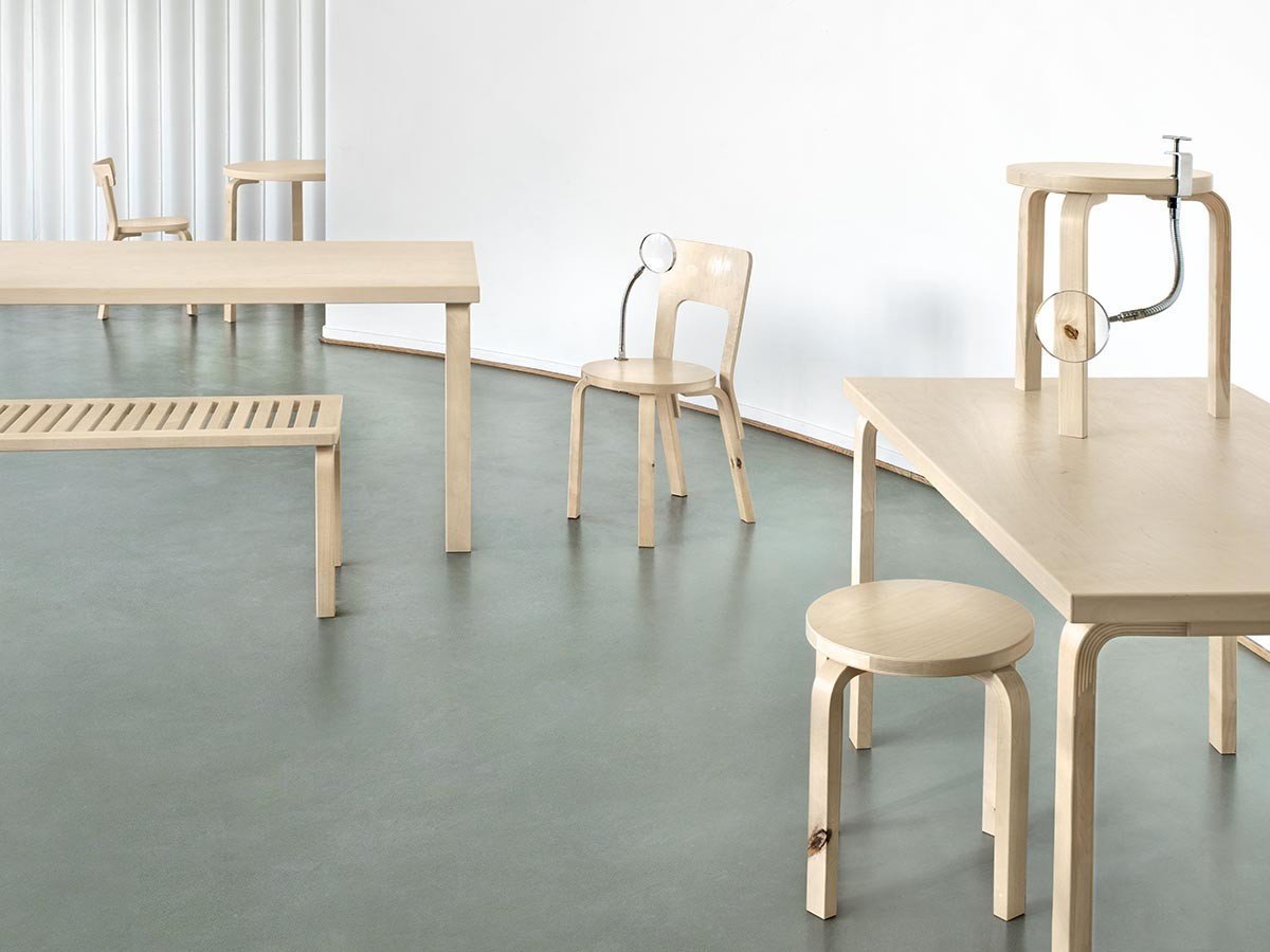 【アルテック/artek / GOODS】のForest Collection CHAIR 69 WILD BIRCH / フォレストシリーズ チェア 69 ワイルドバーチ インテリア・キッズ・メンズ・レディースファッション・服の通販 founy(ファニー) 　イタリア　Italy　シンプル　Simple　人気　Popularity　フラット　Flat　送料無料　Free Shipping　ホーム・キャンプ・アウトドア・お取り寄せ　Home,Garden,Outdoor,Camping Gear　家具・インテリア　Furniture　チェア・椅子　Chair　ダイニングチェア　Dining Chair　「フォレストシリーズ」は、樹皮の痕跡、枝の節、昆虫による跡、黒い芯など自然ならではの特徴を残していま|ID: prp329100004215117 ipo3291000000029232067